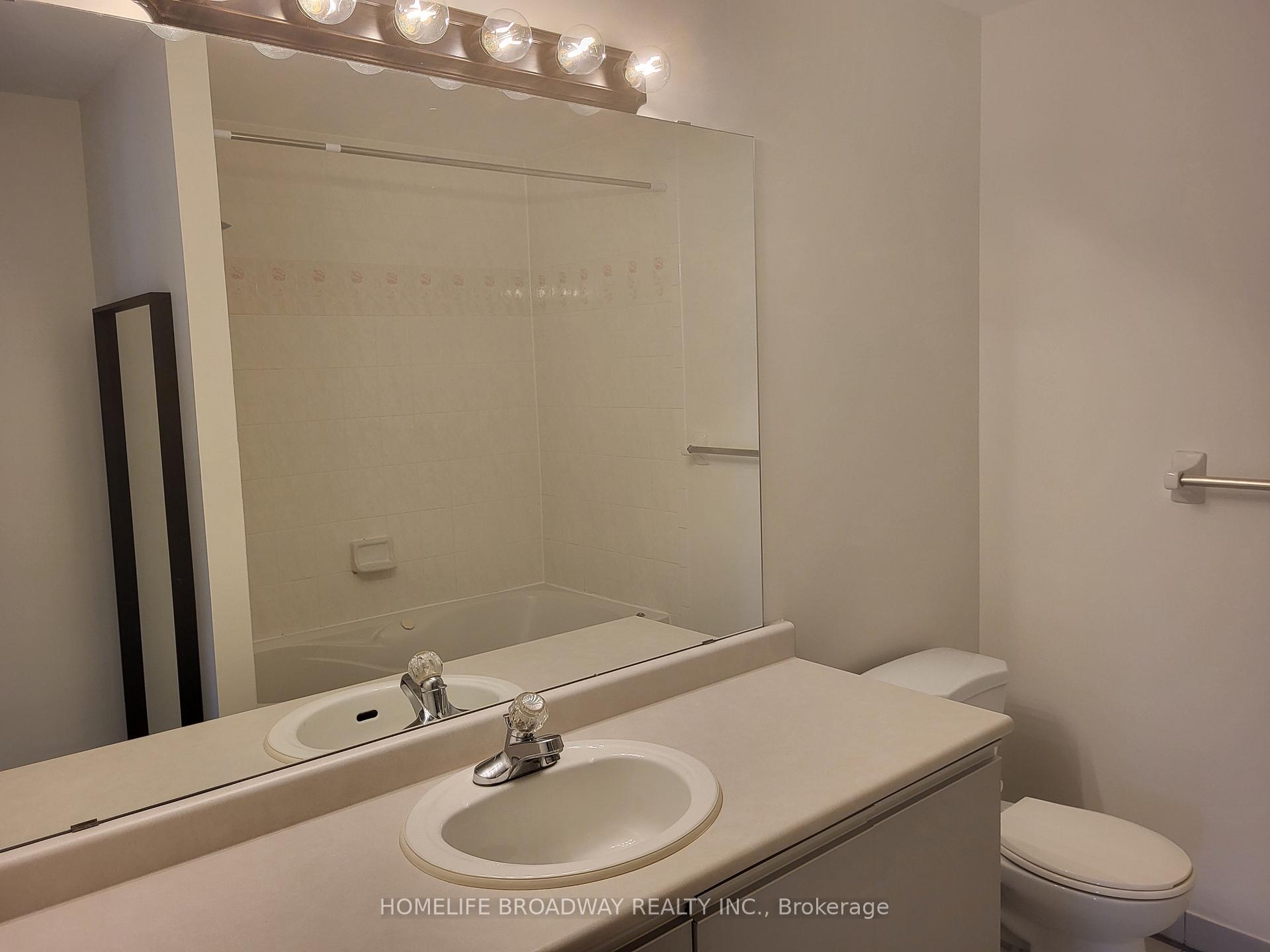 Photo 15 of Unit 88, 151 Townsgate Drive, Vaughan, Crestwood-Springfarm-Yorkhill — HOMEH