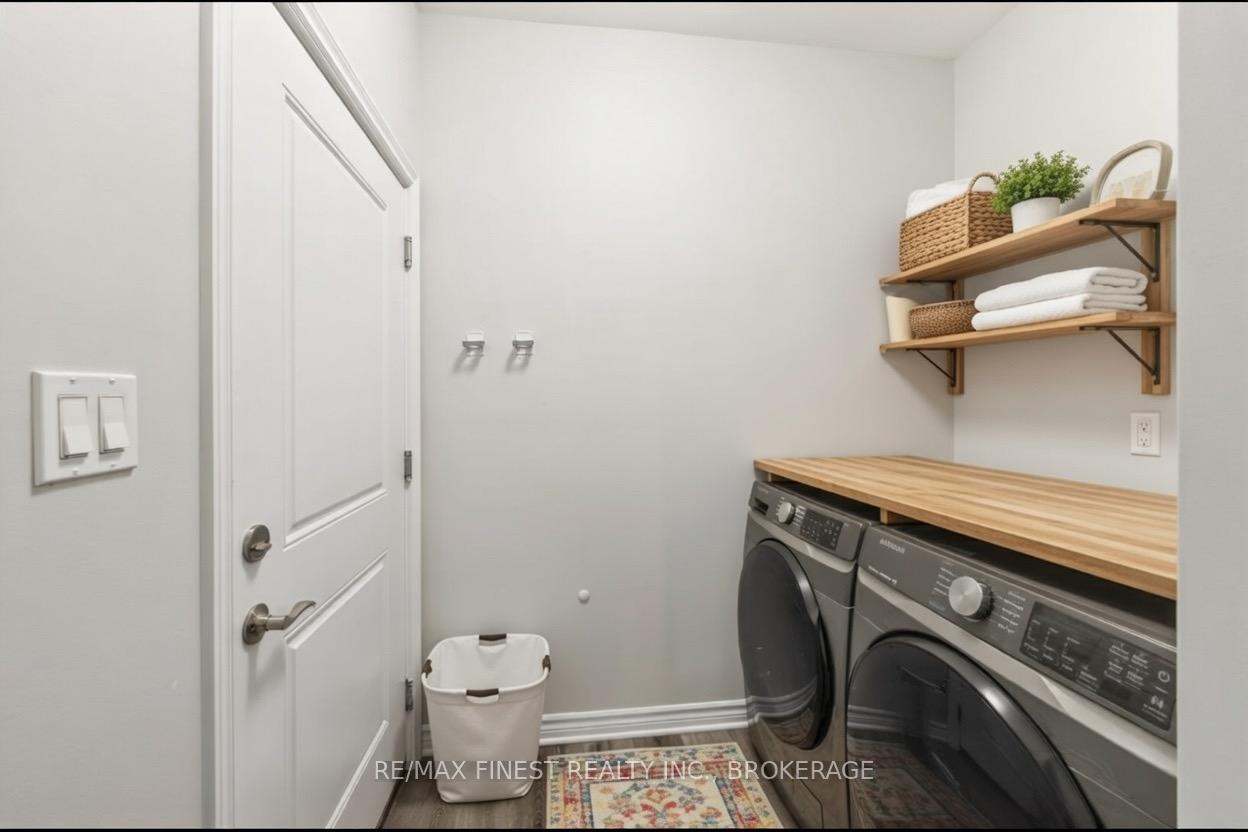 Photo 11 of 1383 Woodfield Crescent, Kingston, City Northwest — HOMEH