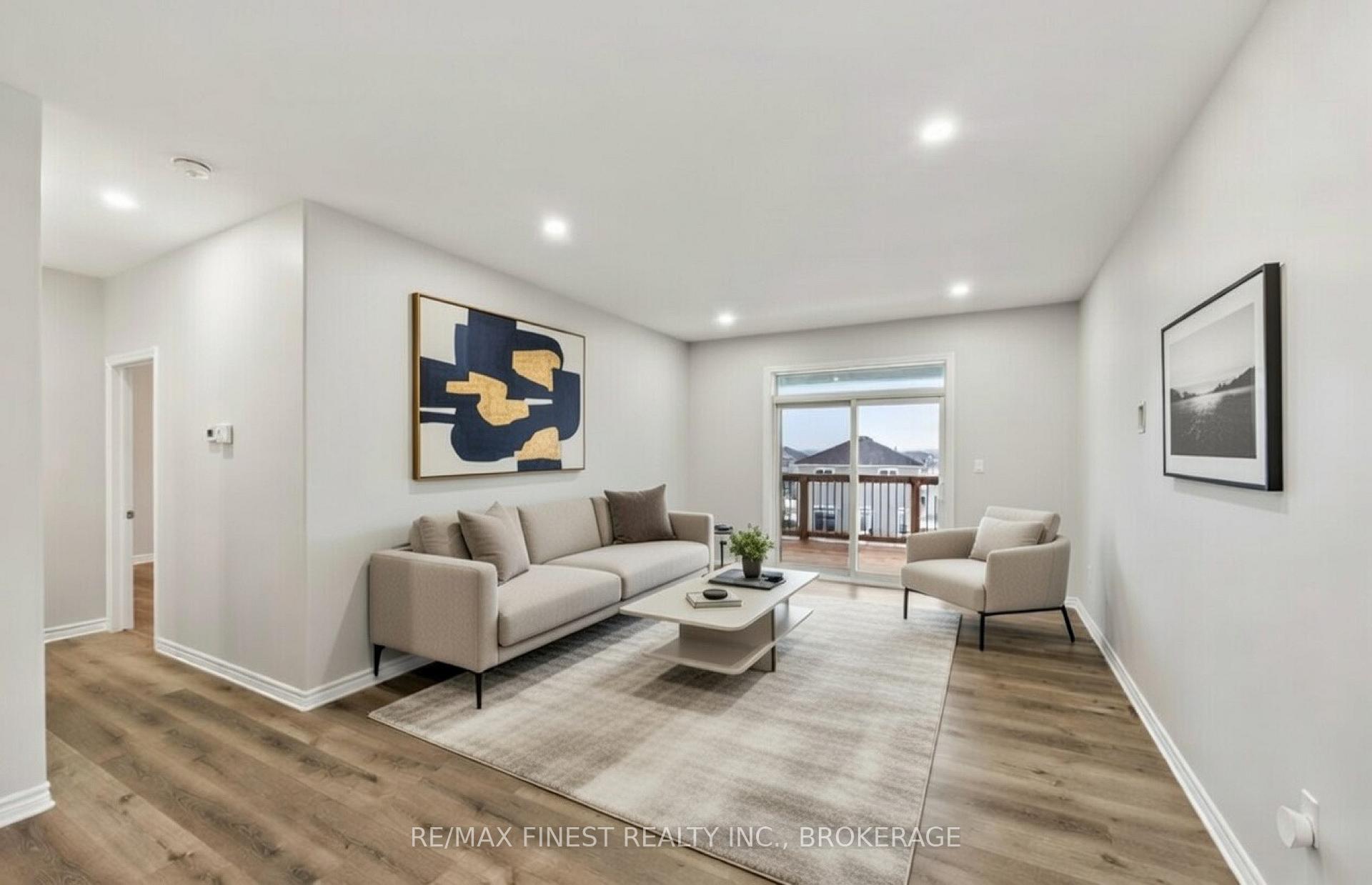 Photo 5 of 1383 Woodfield Crescent, Kingston, City Northwest — HOMEH