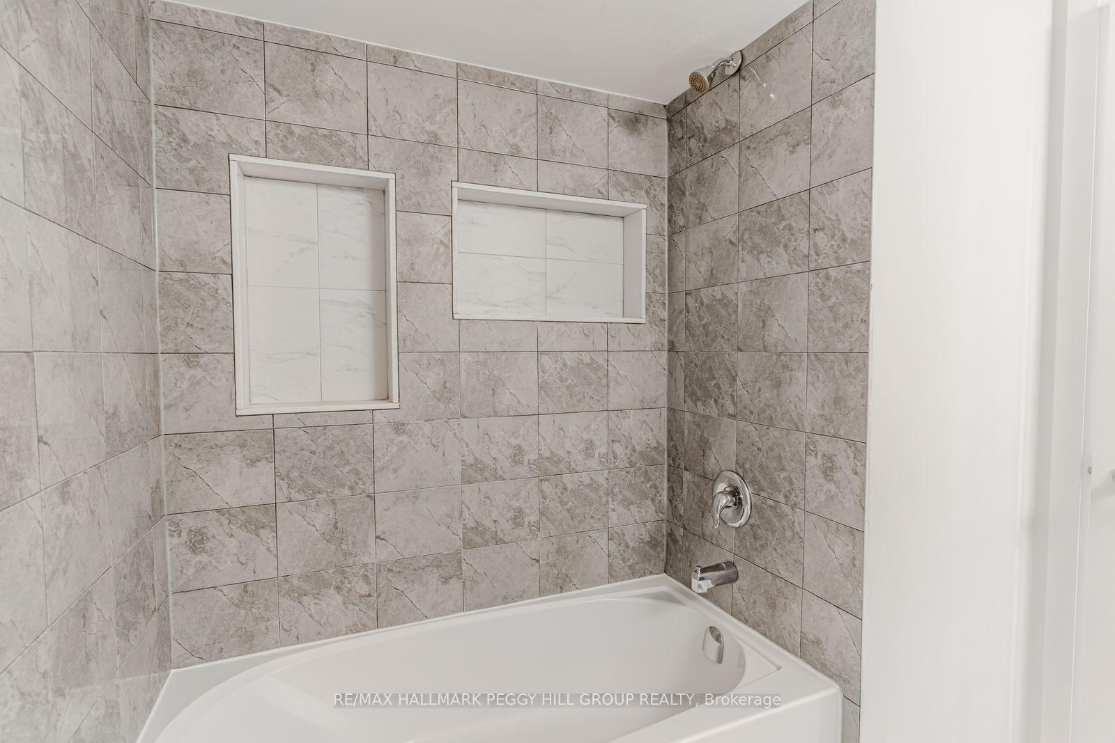 Photo 11 of Unit 5, 23 Hay Lane, Barrie, Rural Barrie Southeast — HOMEH