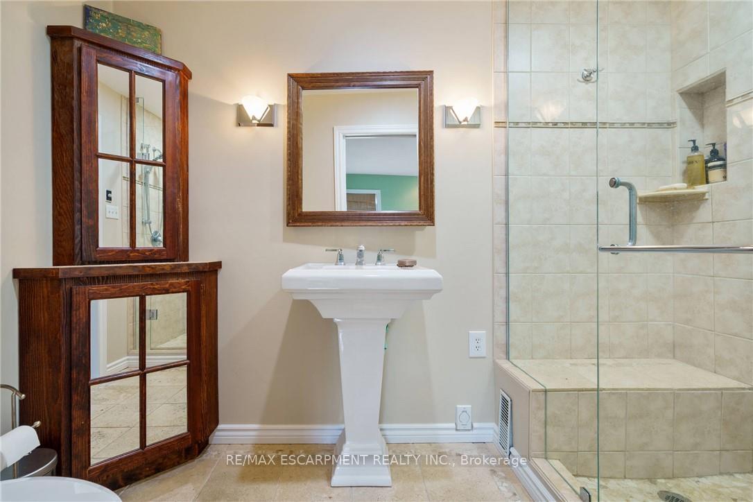 Photo 37 of 1166 Westbrook Road, Hamilton, Rural Glanbrook — HOMEH