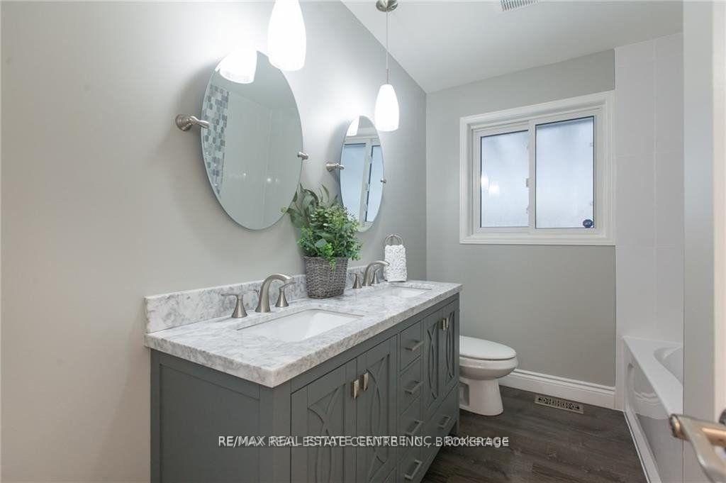 Photo 12 of Unit Upper, 119 Alison Avenue, Cambridge, Alison — HOMEH