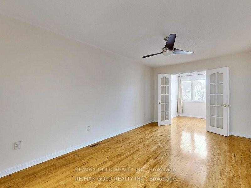 Photo 19 of 5024 Kempling Lane, Burlington, Orchard — HOMEH