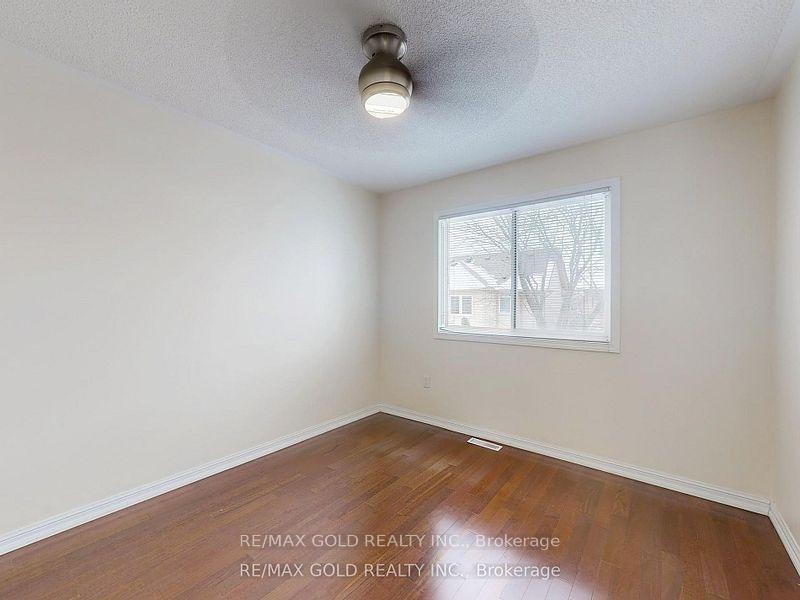 Photo 28 of 5024 Kempling Lane, Burlington, Orchard — HOMEH