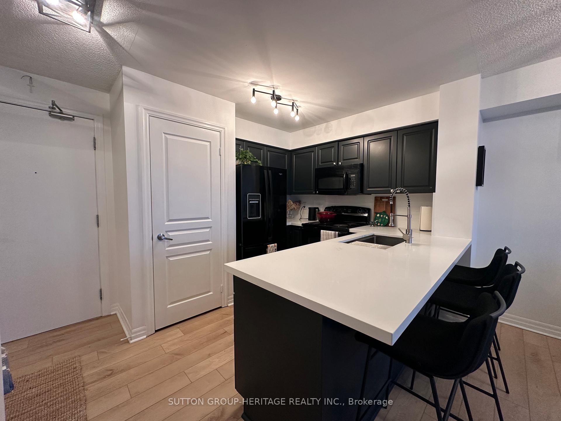 Photo 13 of Unit 506, 1600 Charles Street, Whitby, Port Whitby — HOMEH