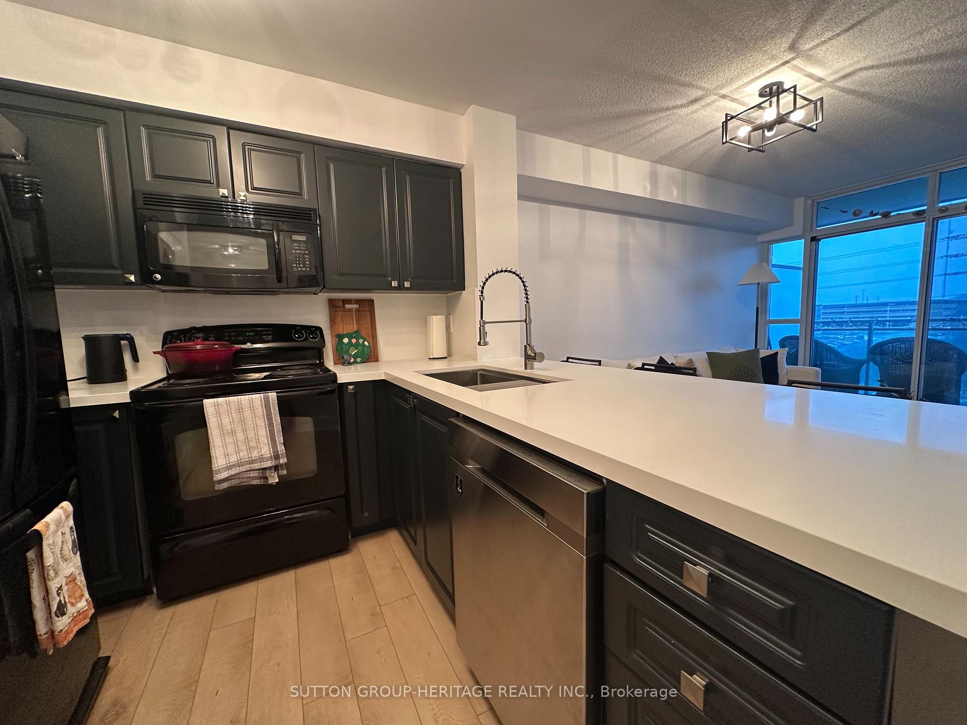 Photo 7 of Unit 506, 1600 Charles Street, Whitby, Port Whitby — HOMEH