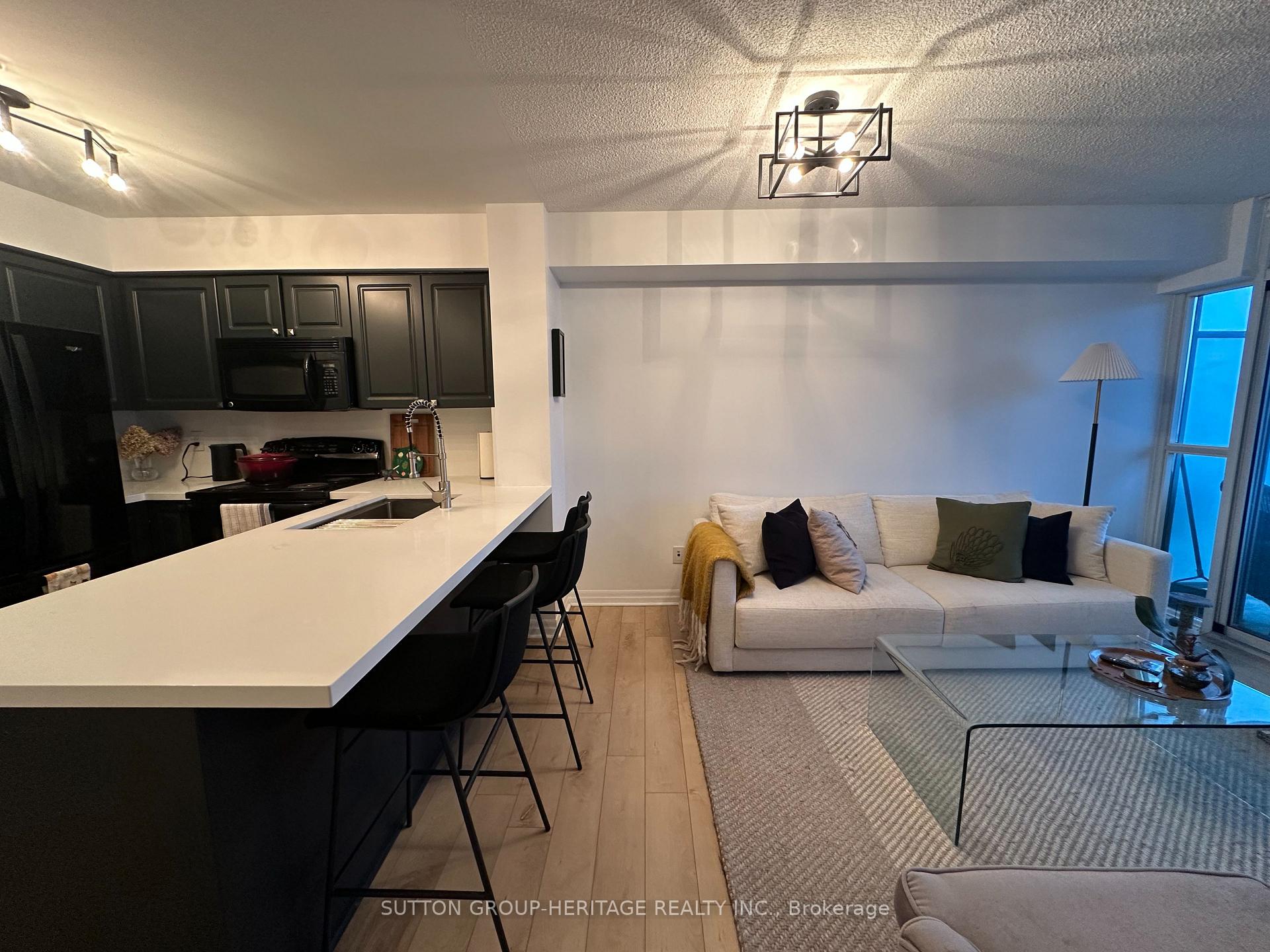 Photo 8 of Unit 506, 1600 Charles Street, Whitby, Port Whitby — HOMEH