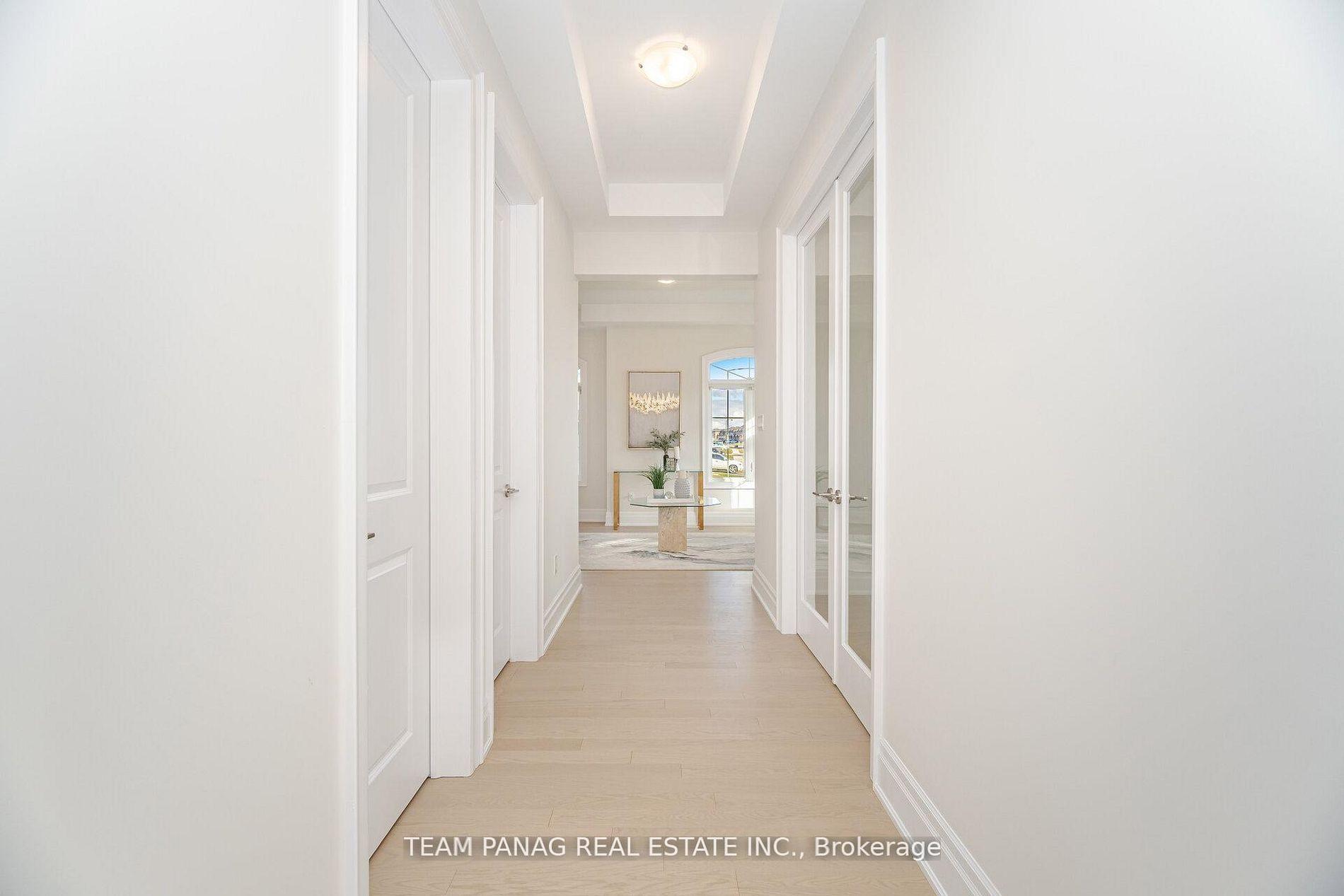 Photo 4 of 30 Ballantyne Boulevard, Vaughan, Vellore Village — HOMEH