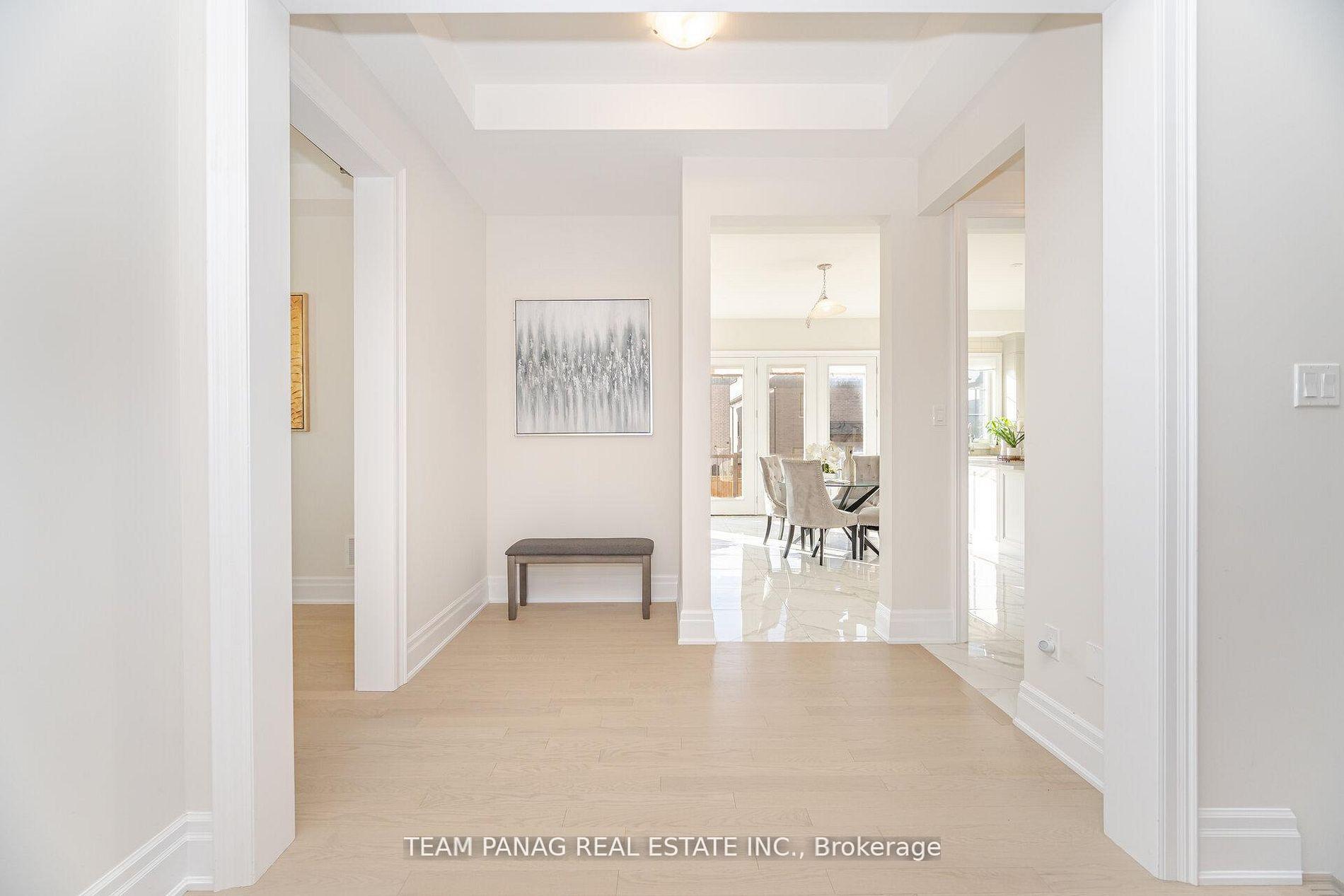 Photo 19 of 30 Ballantyne Boulevard, Vaughan, Vellore Village — HOMEH