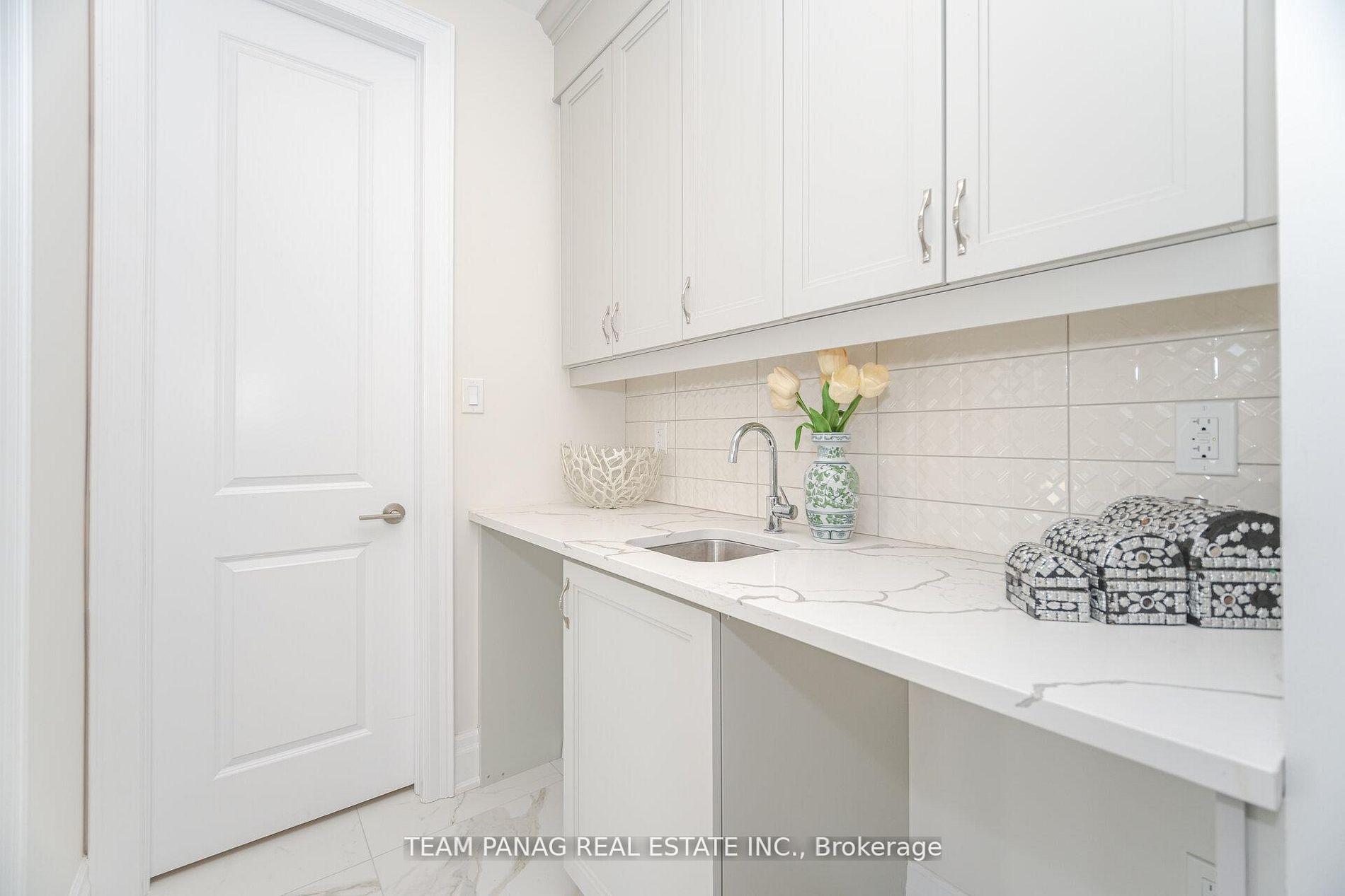 Photo 6 of 30 Ballantyne Boulevard, Vaughan, Vellore Village — HOMEH