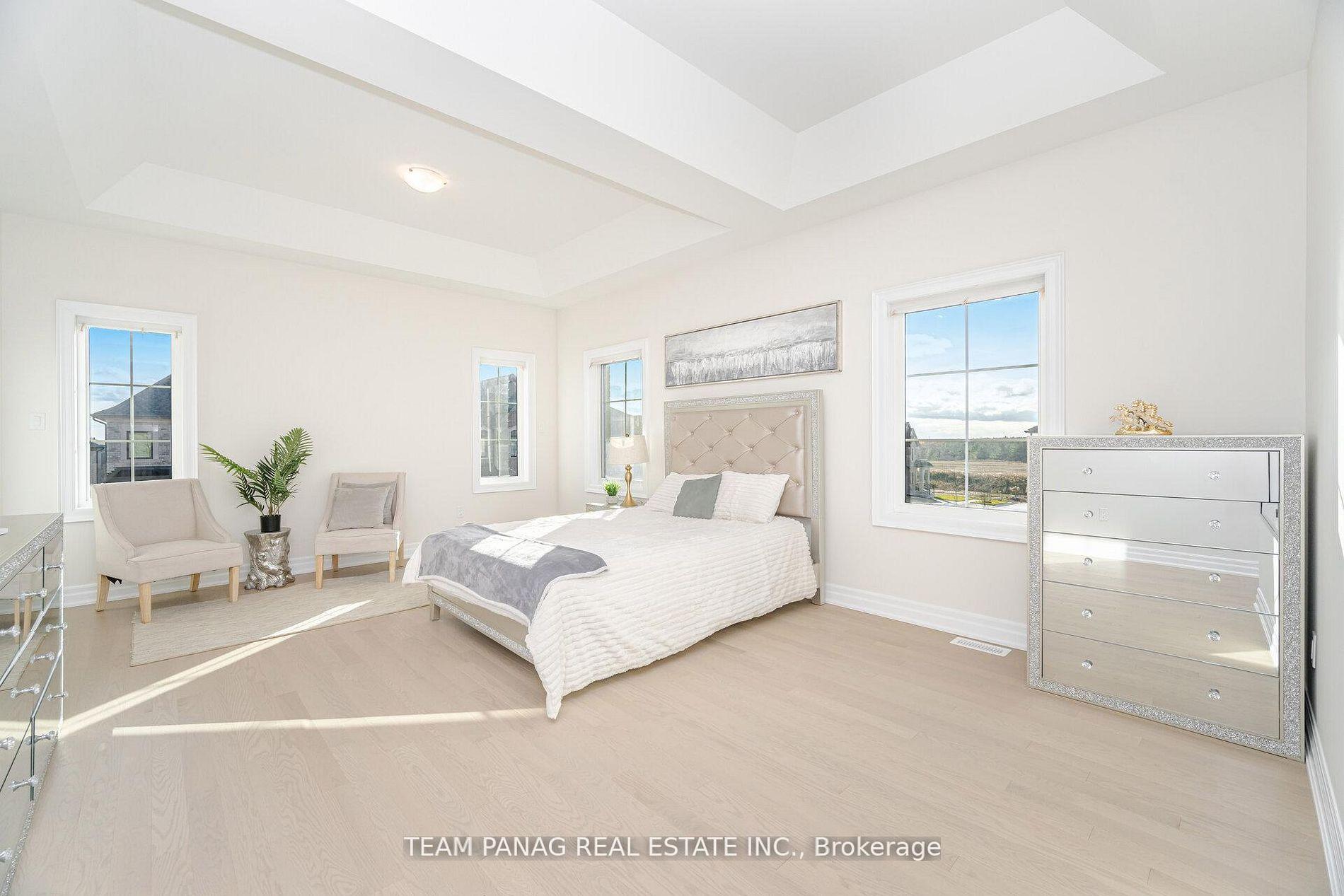Photo 16 of 30 Ballantyne Boulevard, Vaughan, Vellore Village — HOMEH