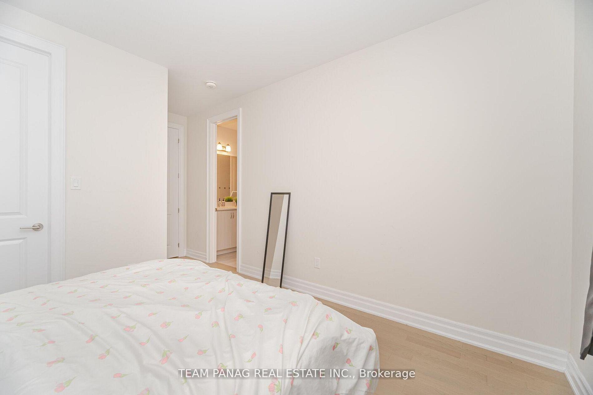 Photo 23 of 30 Ballantyne Boulevard, Vaughan, Vellore Village — HOMEH