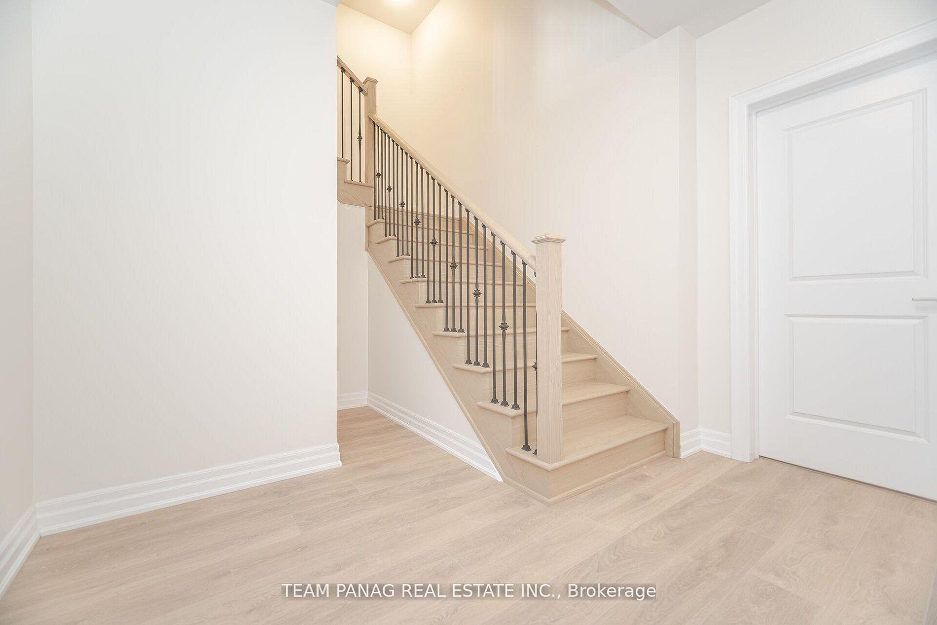 Photo 44 of 30 Ballantyne Boulevard, Vaughan, Vellore Village — HOMEH