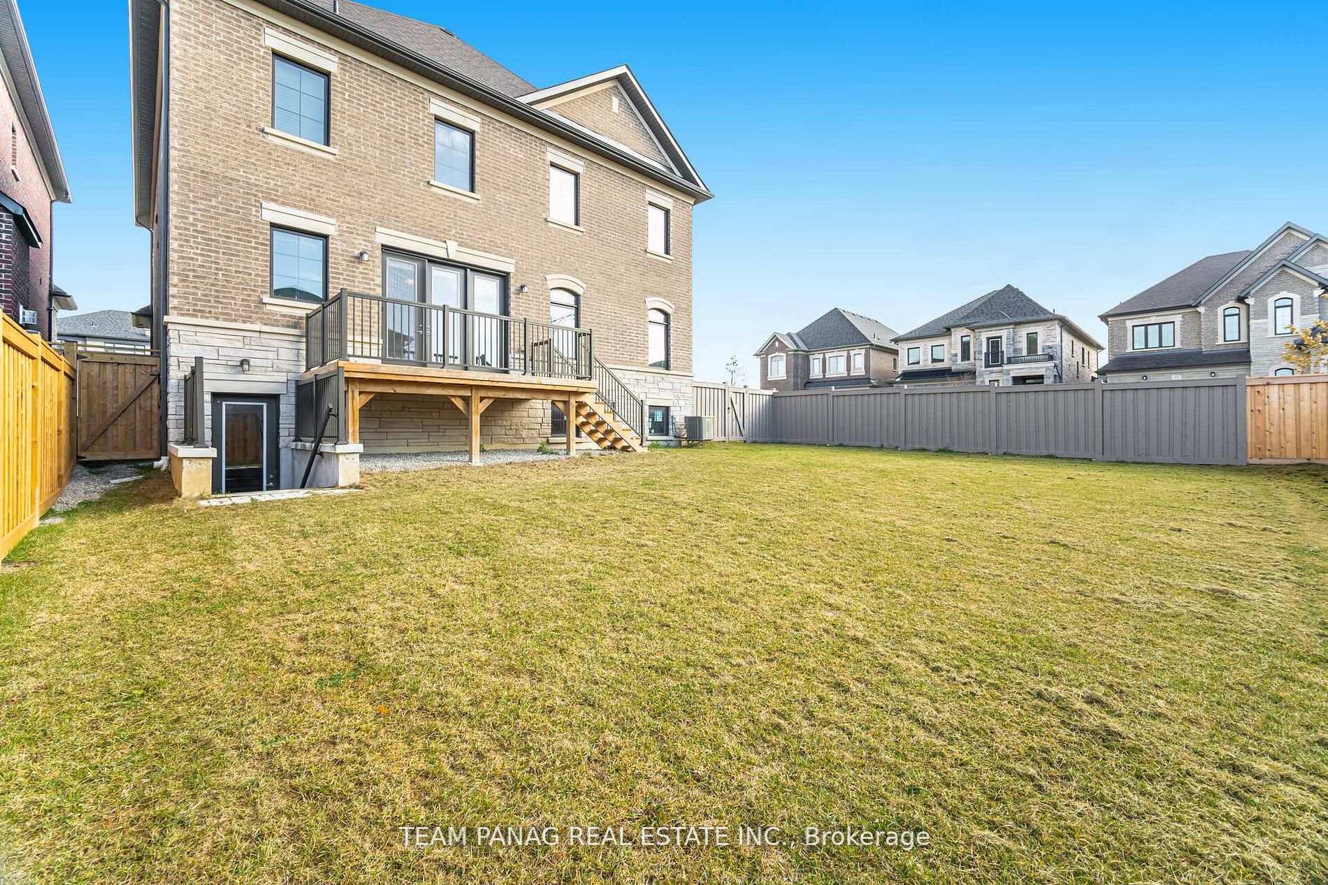Photo 36 of 30 Ballantyne Boulevard, Vaughan, Vellore Village — HOMEH