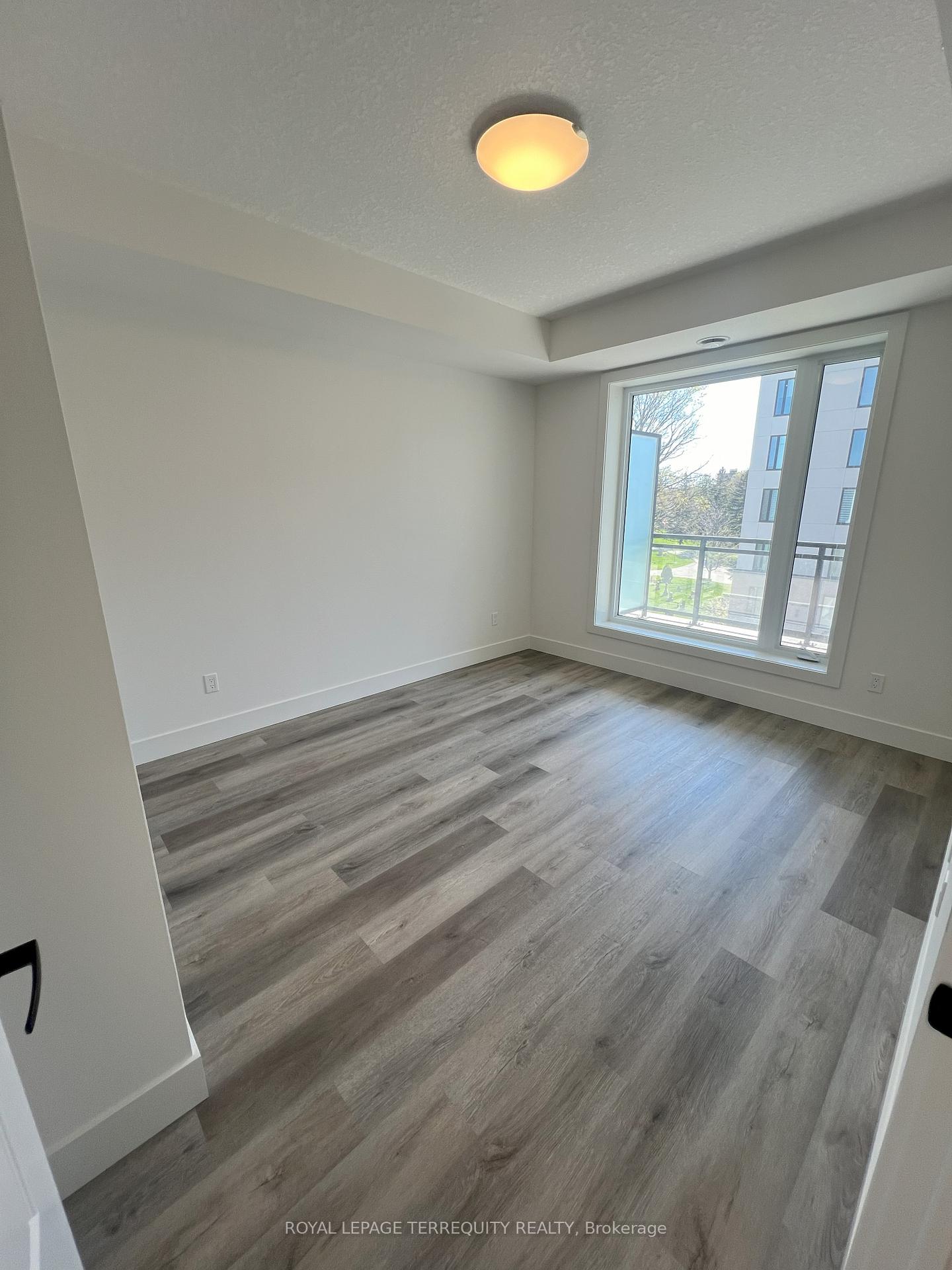 Photo 10 of Unit 416, 107 Roger Street, Waterloo — HOMEH