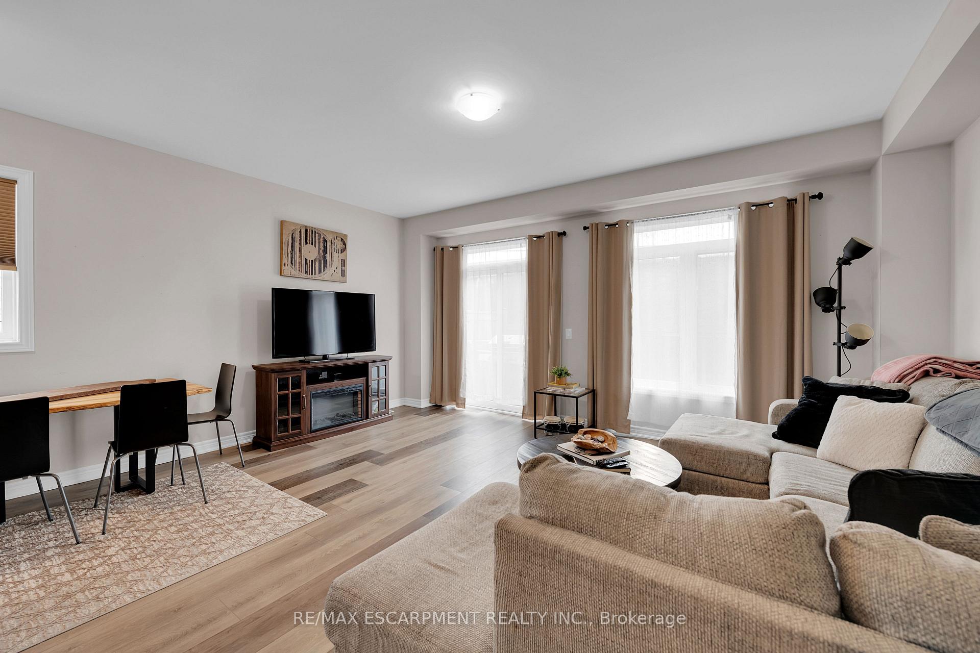 Photo 35 of Unit 24, 27 Rachel Drive, Hamilton, Winona Park — HOMEH