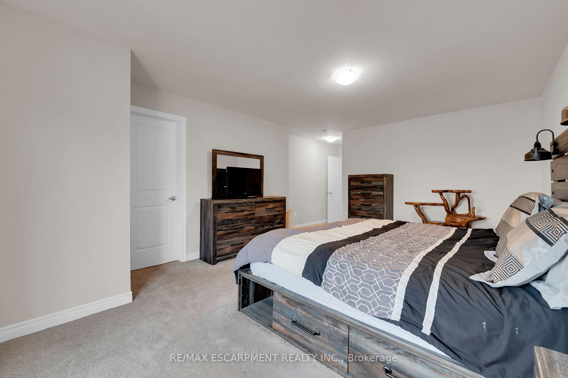 Photo 27 of Unit 24, 27 Rachel Drive, Hamilton, Winona Park — HOMEH