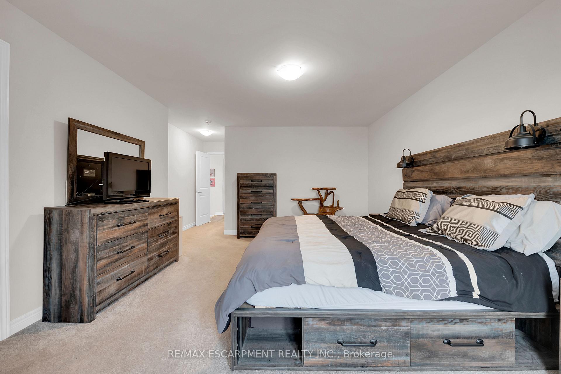 Photo 43 of Unit 24, 27 Rachel Drive, Hamilton, Winona Park — HOMEH