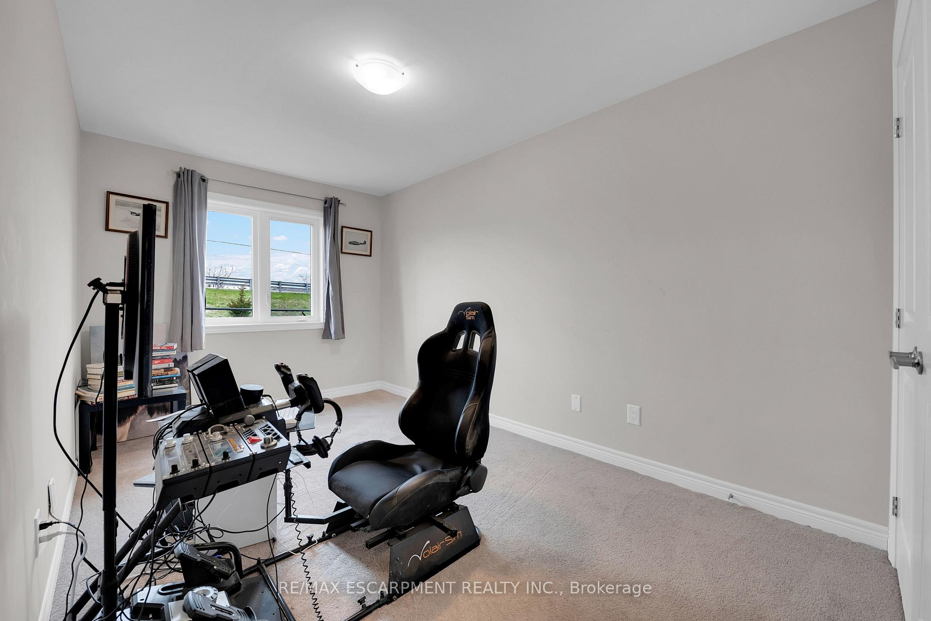 Photo 38 of Unit 24, 27 Rachel Drive, Hamilton, Winona Park — HOMEH