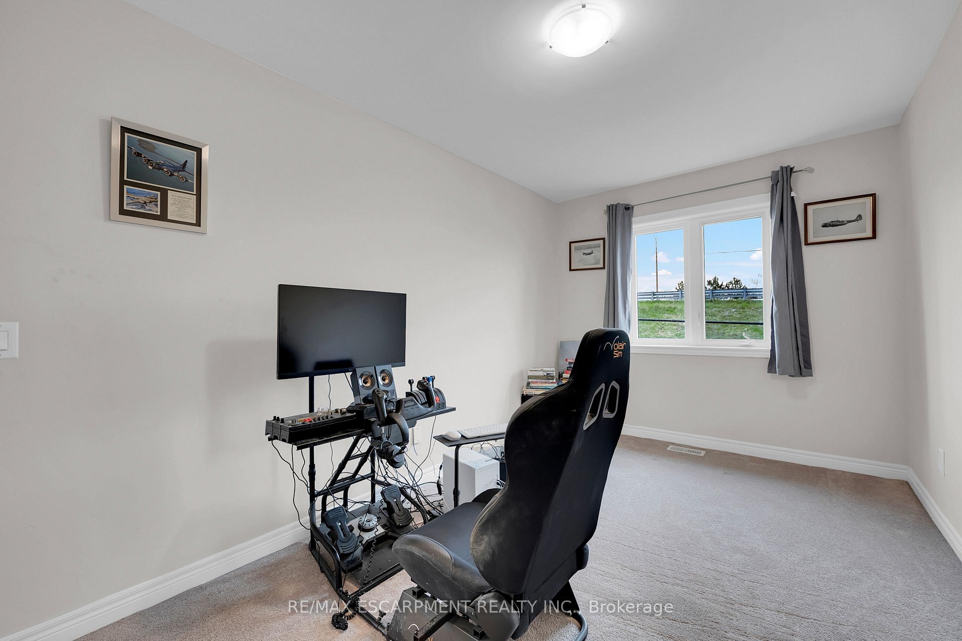 Photo 48 of Unit 24, 27 Rachel Drive, Hamilton, Winona Park — HOMEH