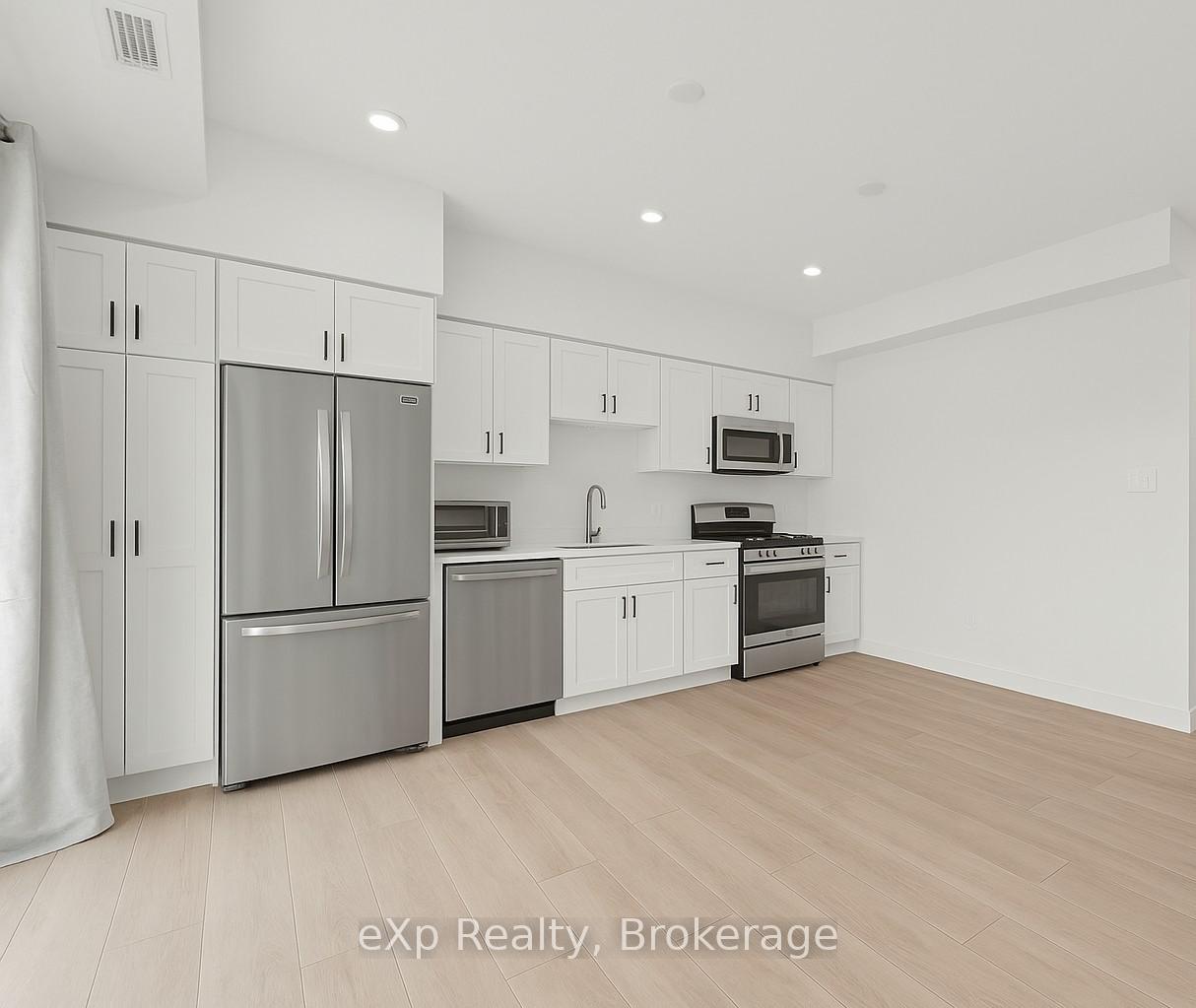 Photo 2 of Unit 118, 824 Woolwich Street, Guelph, Riverside Park — HOMEH