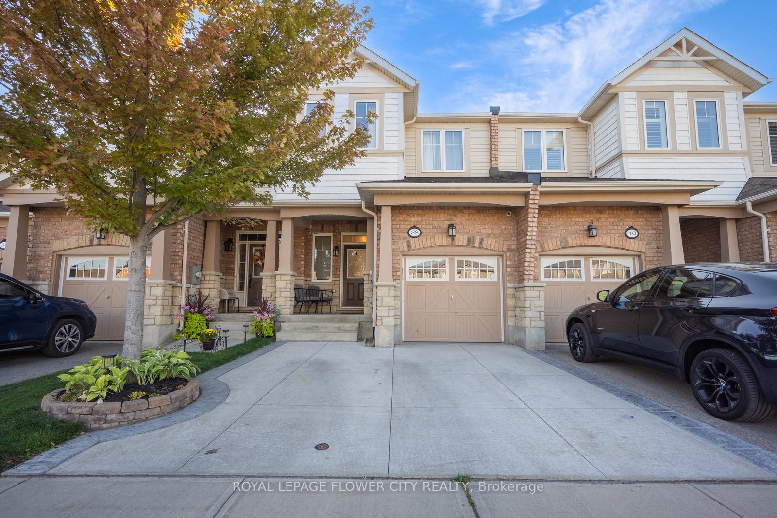 Photo 1 of 38 Abigail Crescent, Caledon, Rural Caledon — HOMEH