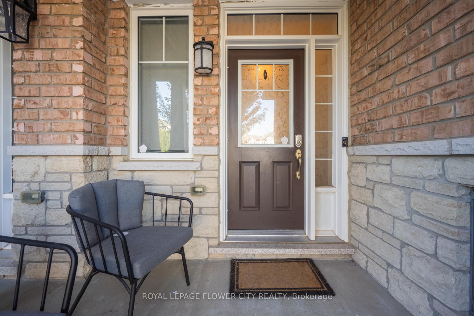 Photo 2 of 38 Abigail Crescent, Caledon, Rural Caledon — HOMEH