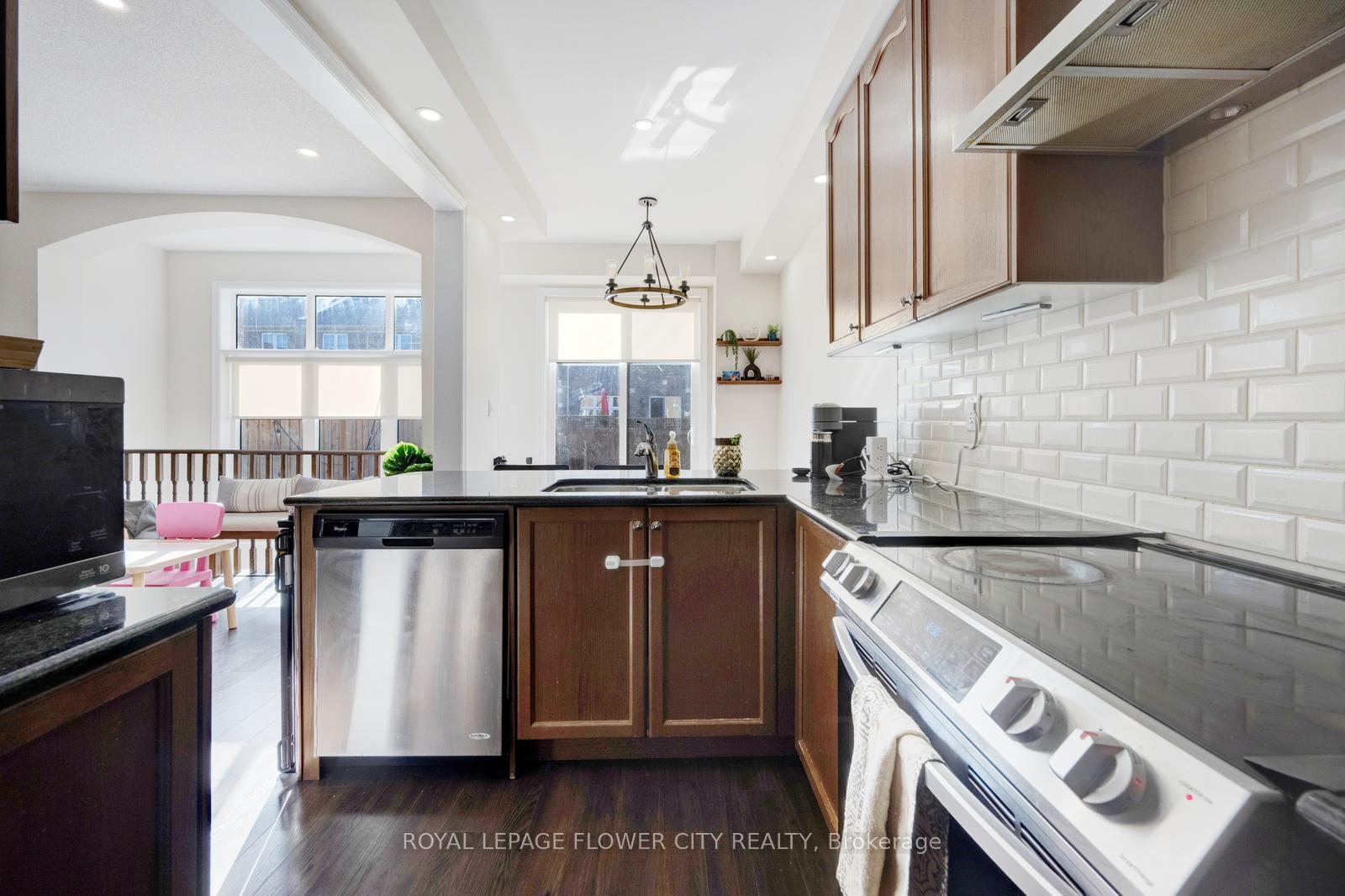 Photo 17 of 38 Abigail Crescent, Caledon, Rural Caledon — HOMEH