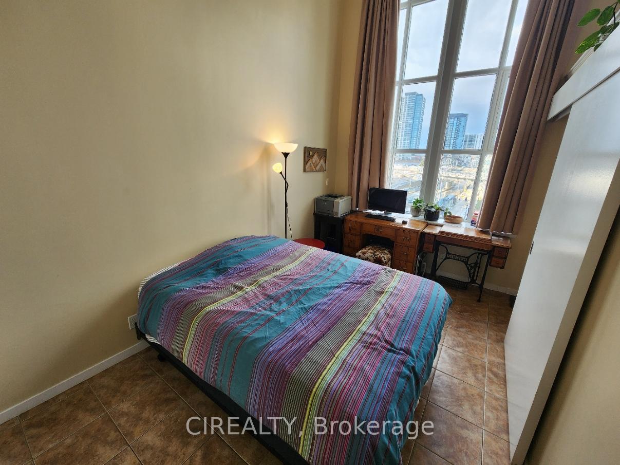 Photo 12 of Unit 424, 410 King Street W, Kitchener — HOMEH