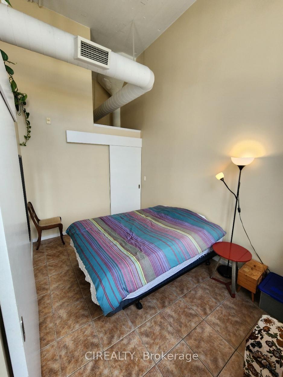 Photo 22 of Unit 424, 410 King Street W, Kitchener — HOMEH