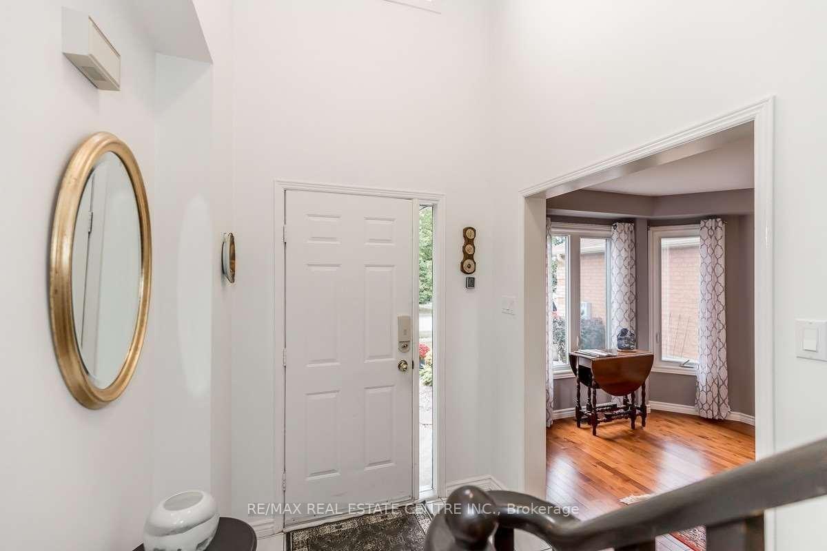 Photo 15 of Unit Upper, 39 Mcmillan Crescent, Barrie, Painswick North — HOMEH