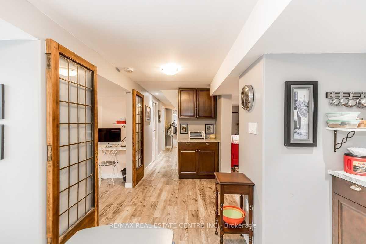 Photo 11 of Unit Upper, 39 Mcmillan Crescent, Barrie, Painswick North — HOMEH