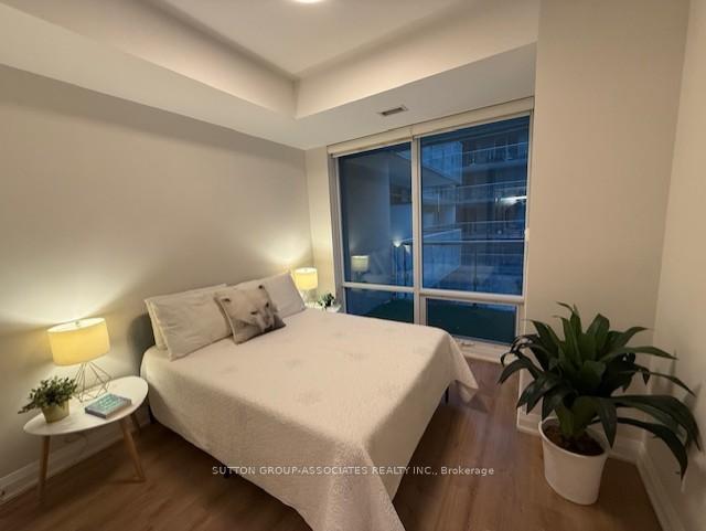 Photo 15 of Unit 402, 1 Bedford Road, Toronto, The Annex — HOMEH