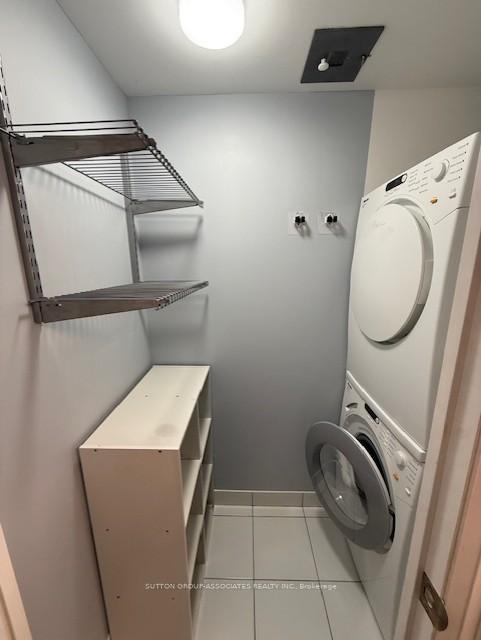 Photo 17 of Unit 402, 1 Bedford Road, Toronto, The Annex — HOMEH