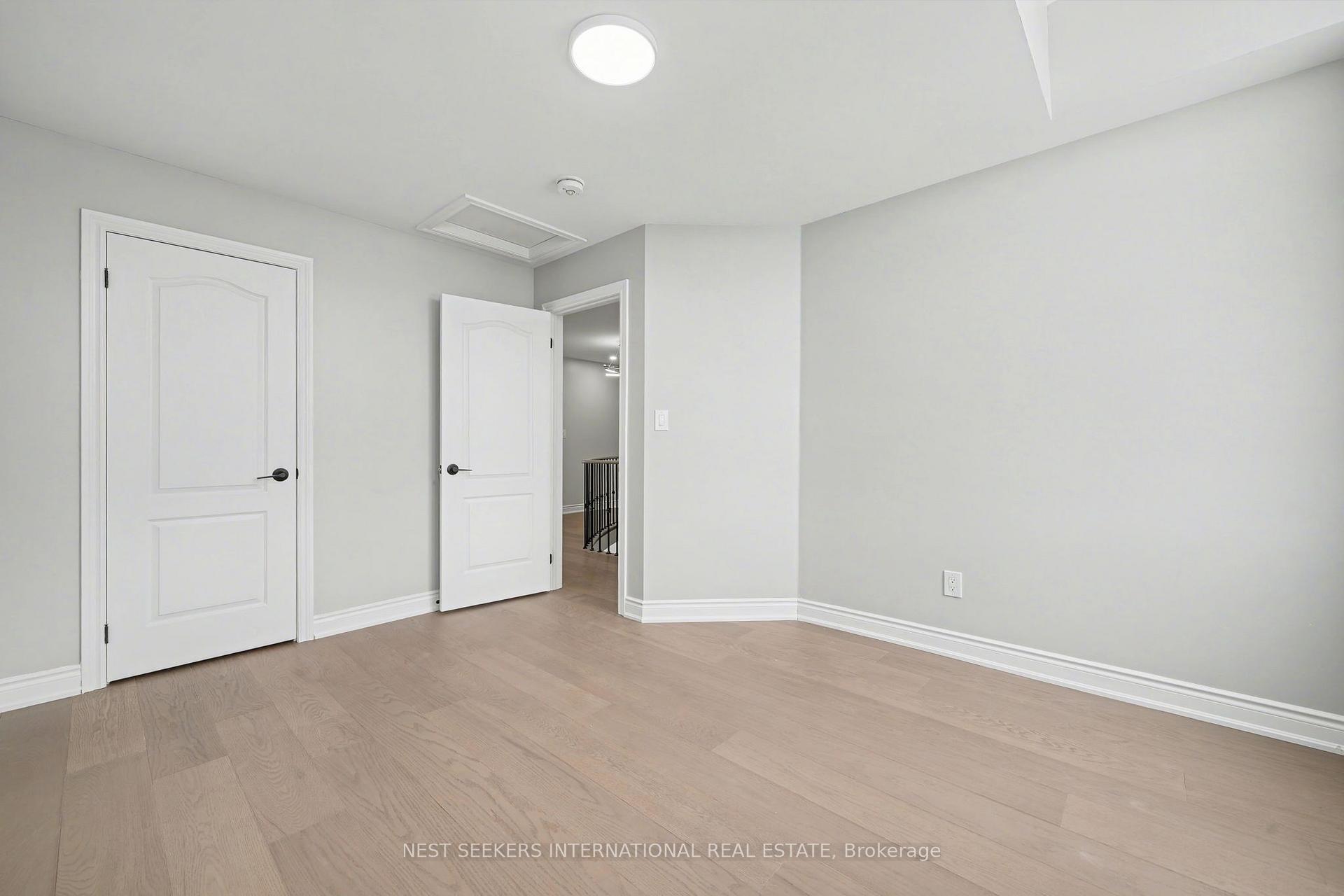 Photo 31 of 527 Fernforest Drive, Brampton, Sandringham-Wellington — HOMEH