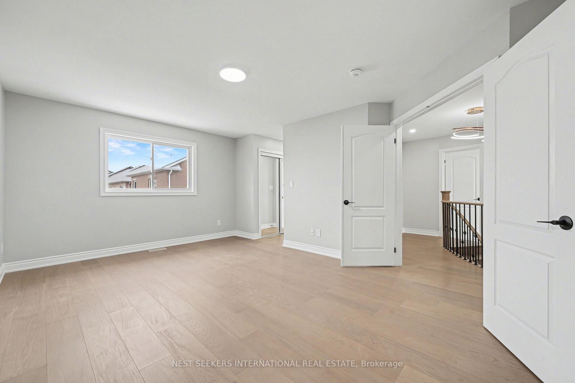 Photo 25 of 527 Fernforest Drive, Brampton, Sandringham-Wellington — HOMEH