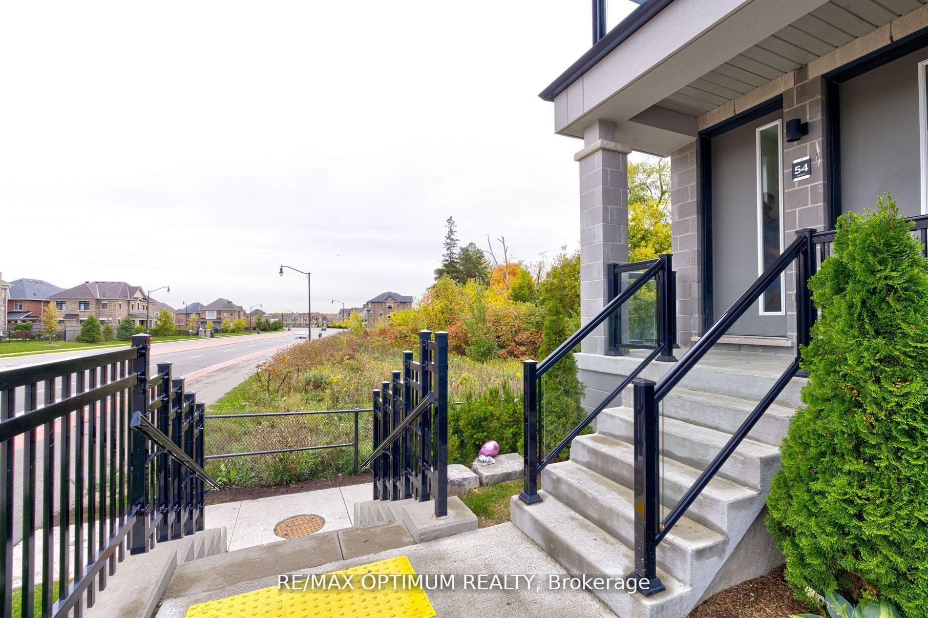 Photo 6 of Unit 54, 70 Knotsberry Circle, Brampton, Bram West — HOMEH