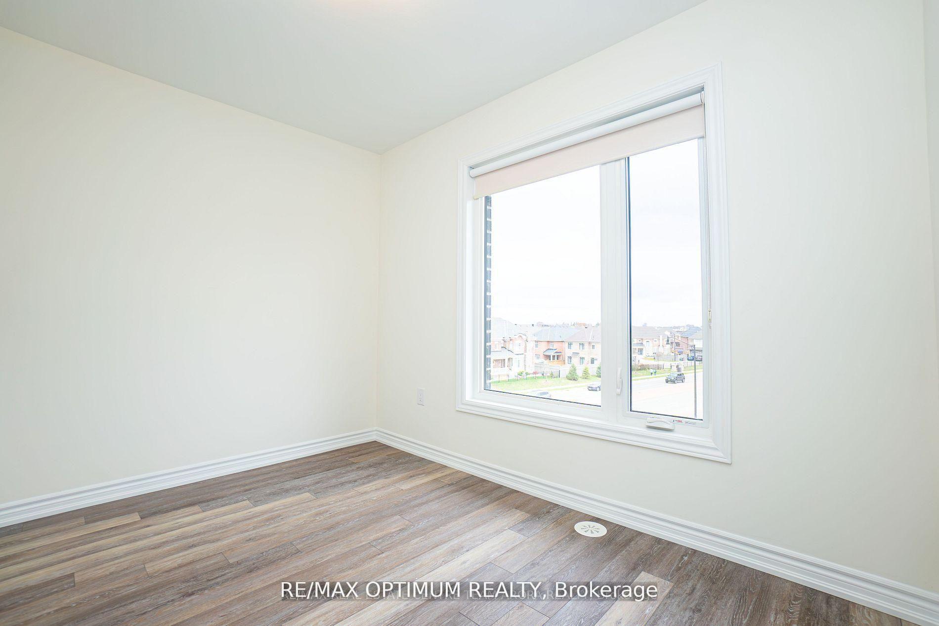Photo 7 of Unit 54, 70 Knotsberry Circle, Brampton, Bram West — HOMEH