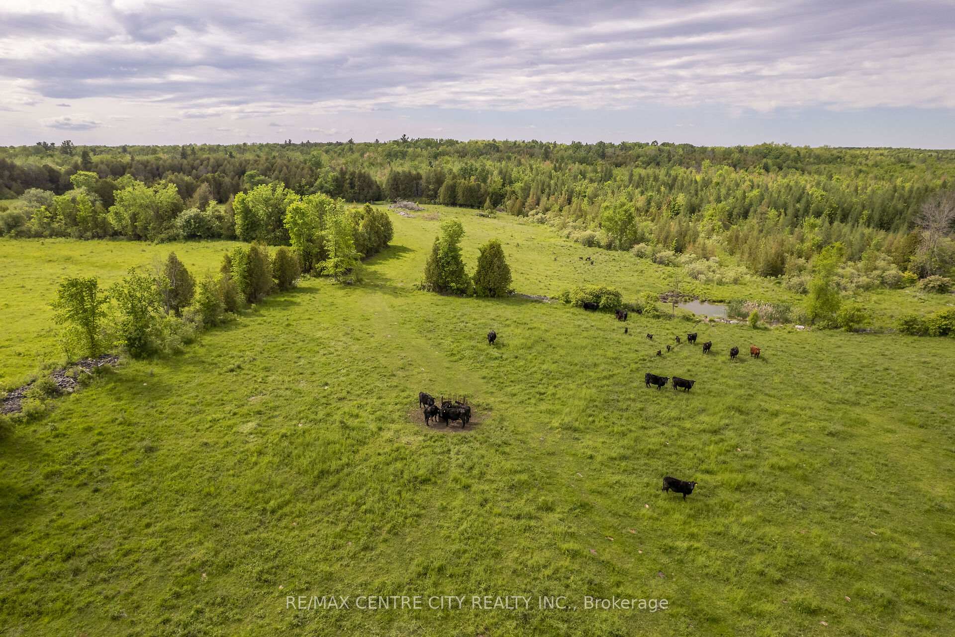 Photo 21 of 19267 County Road 25, South Glengarry, South Glengarry (Charlottenburgh) Twp — HOMEH