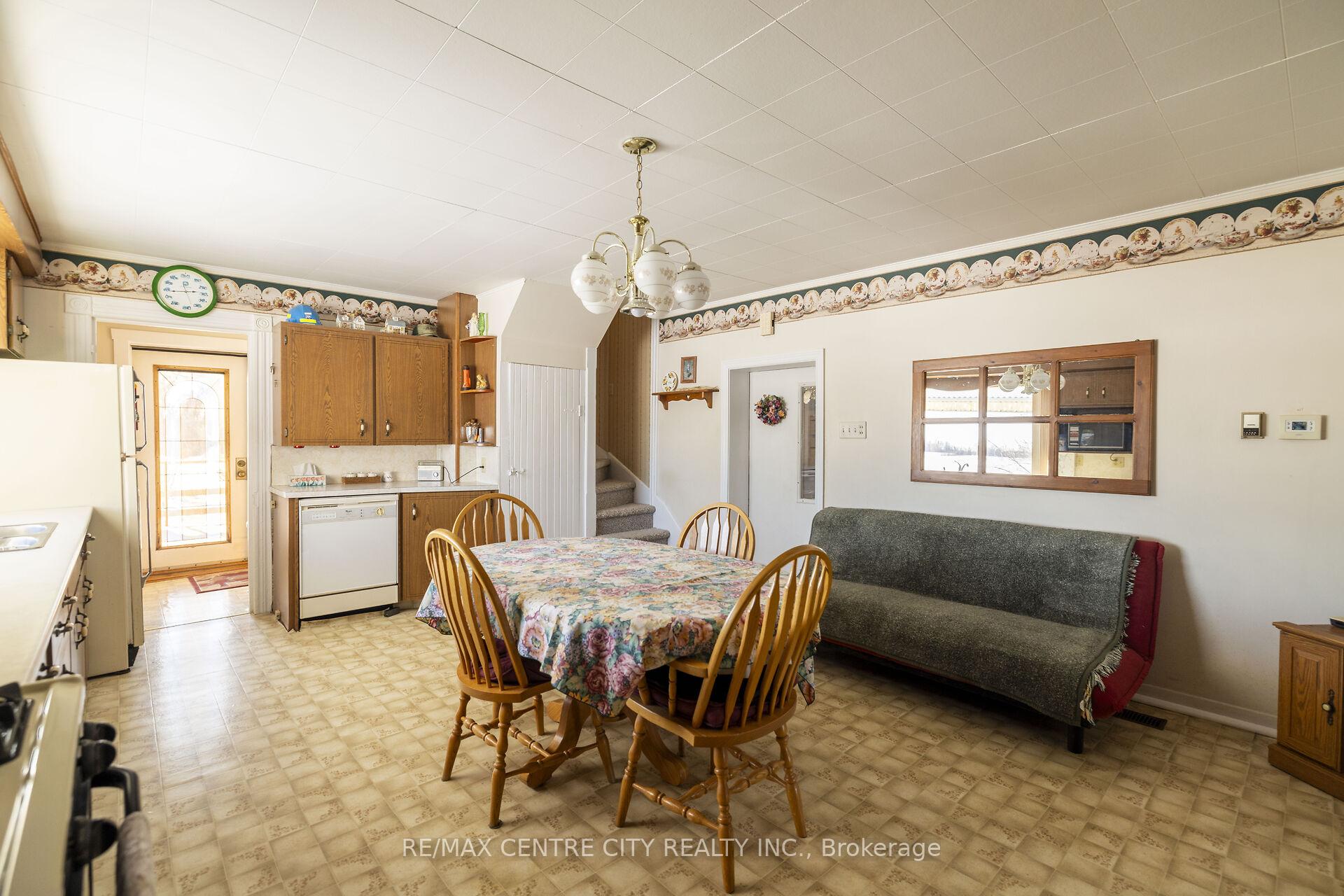 Photo 6 of 19267 County Road 25, South Glengarry, South Glengarry (Charlottenburgh) Twp — HOMEH