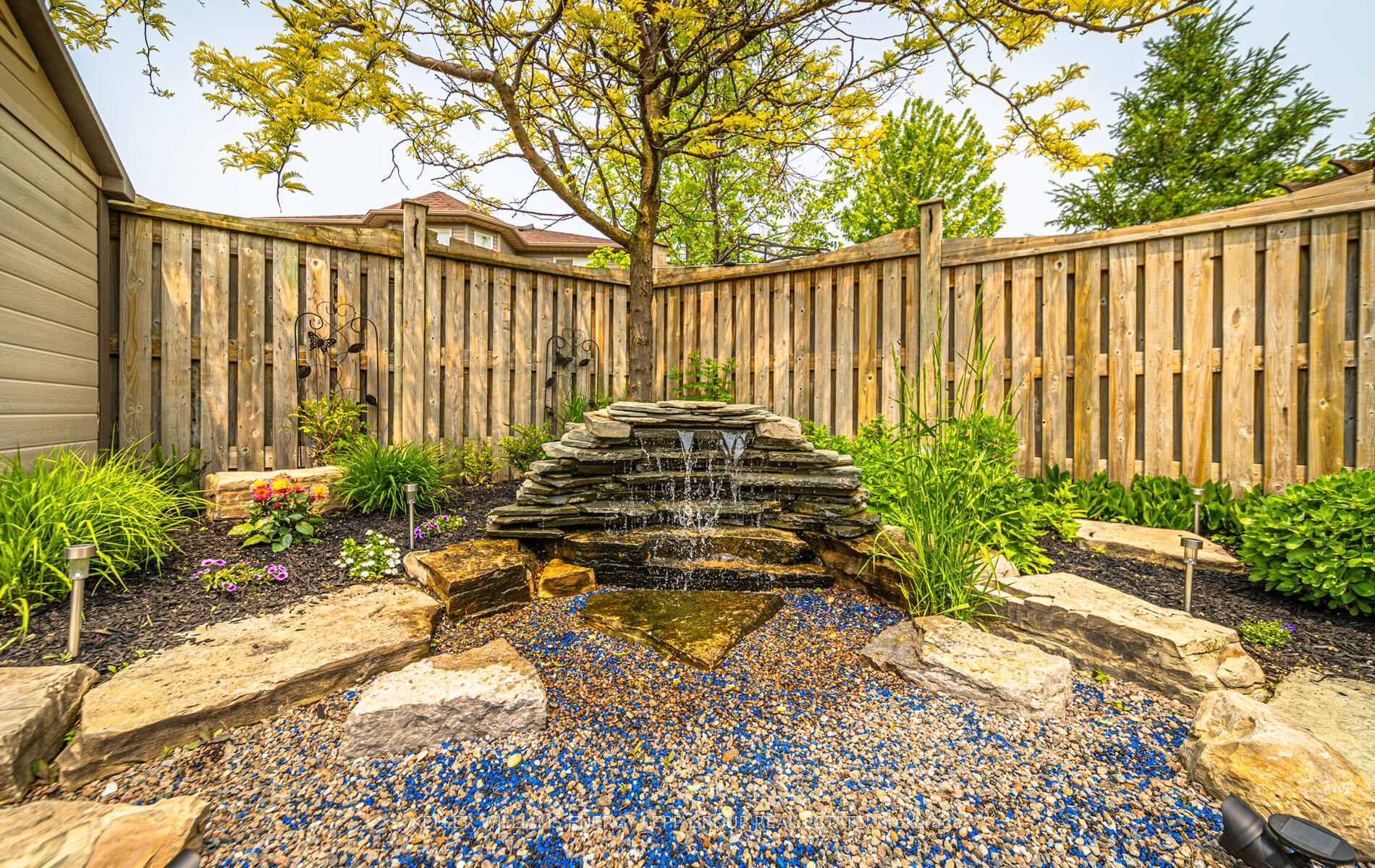 Photo 2 of 92 Padfield Drive, Clarington, Bowmanville — HOMEH