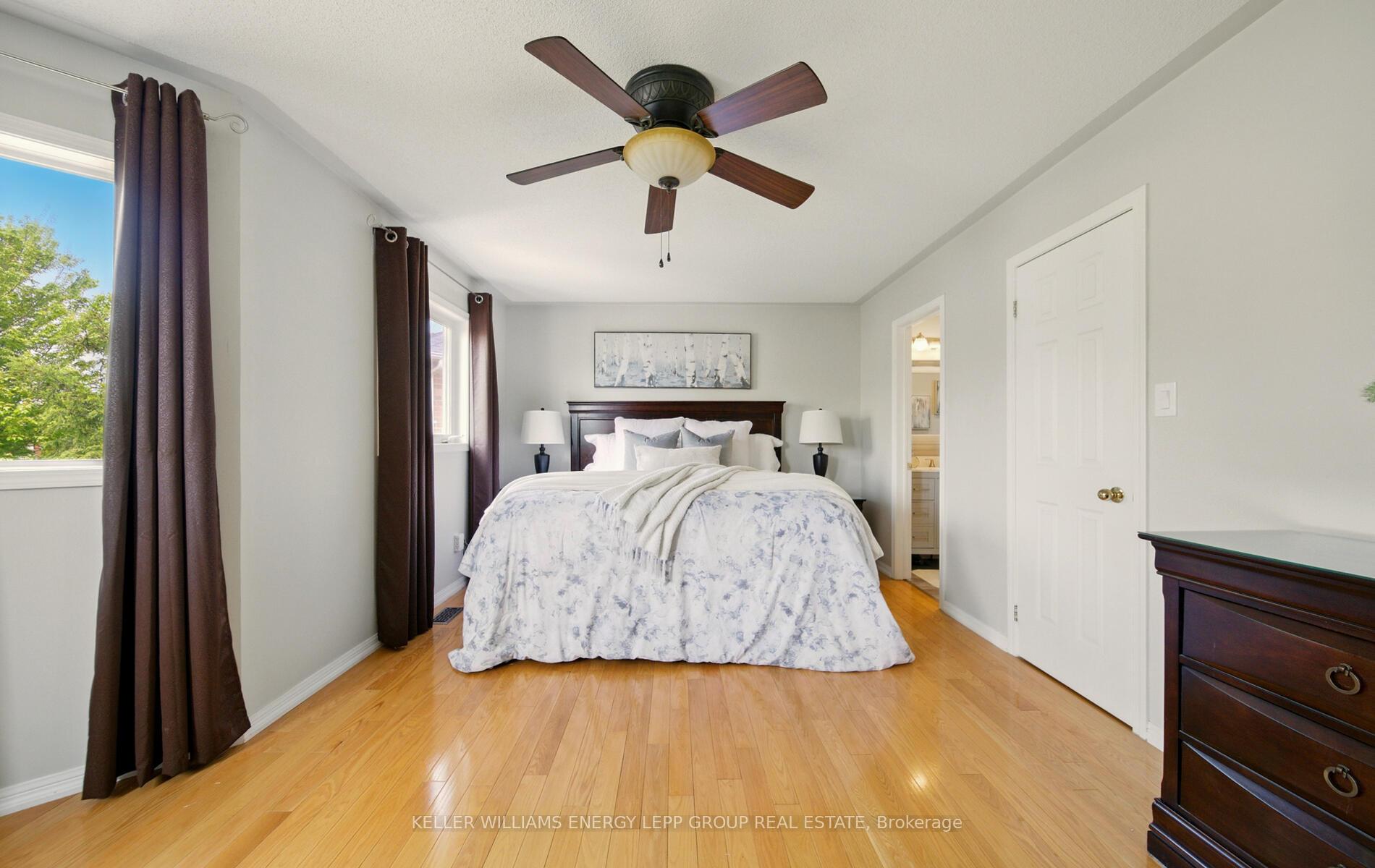 Photo 25 of 92 Padfield Drive, Clarington, Bowmanville — HOMEH