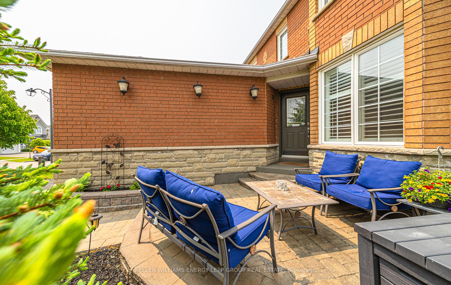 Photo 32 of 92 Padfield Drive, Clarington, Bowmanville — HOMEH