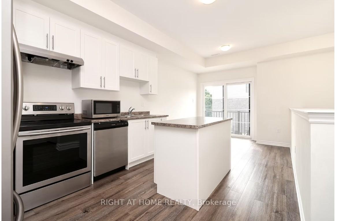 Photo 7 of Unit 11, 383 Dundas Street E, Hamilton, Waterdown — HOMEH