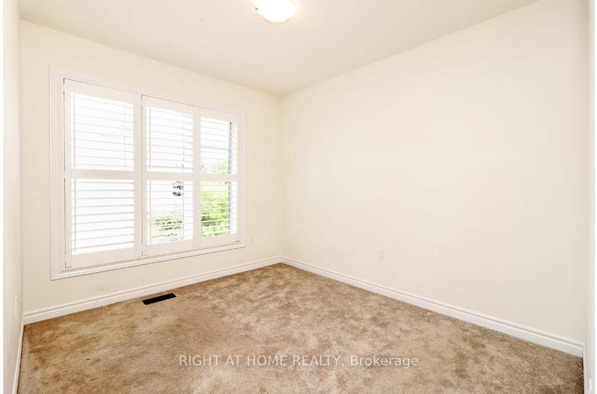 Photo 4 of Unit 11, 383 Dundas Street E, Hamilton, Waterdown — HOMEH