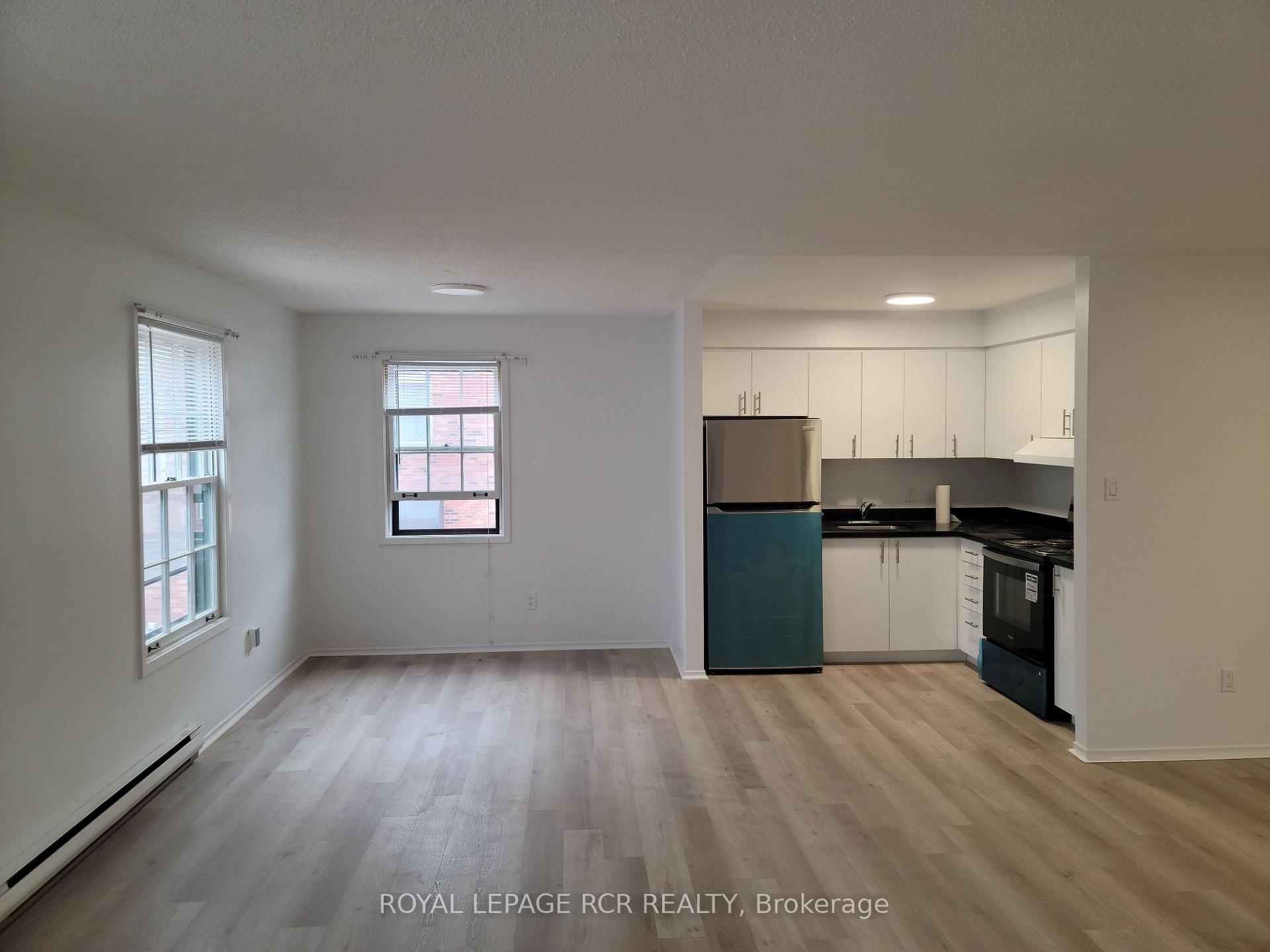 Photo 2 of Unit 224, 2 Orchard Heights, Aurora, Aurora Village — HOMEH