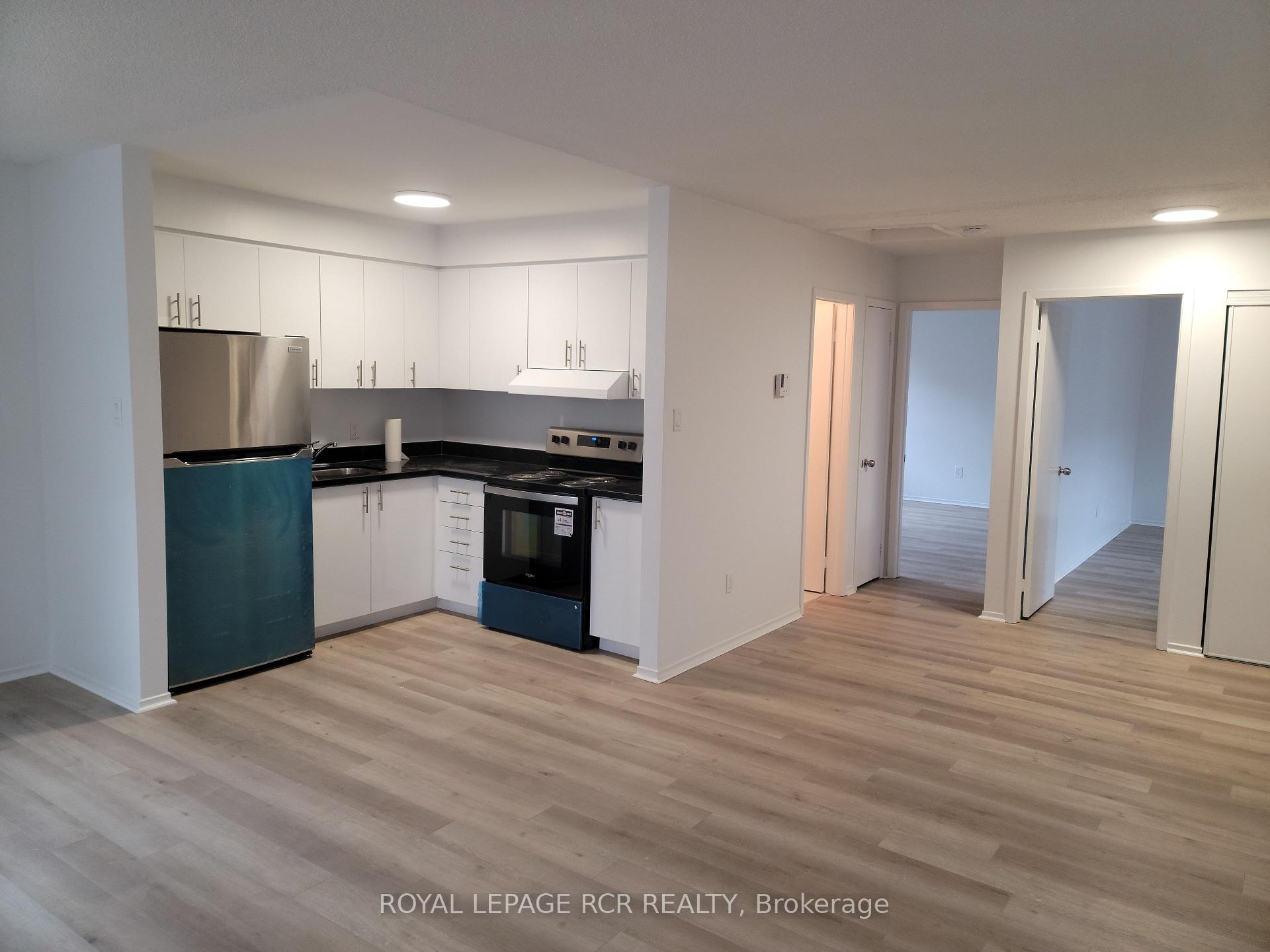 Photo 14 of Unit 224, 2 Orchard Heights, Aurora, Aurora Village — HOMEH