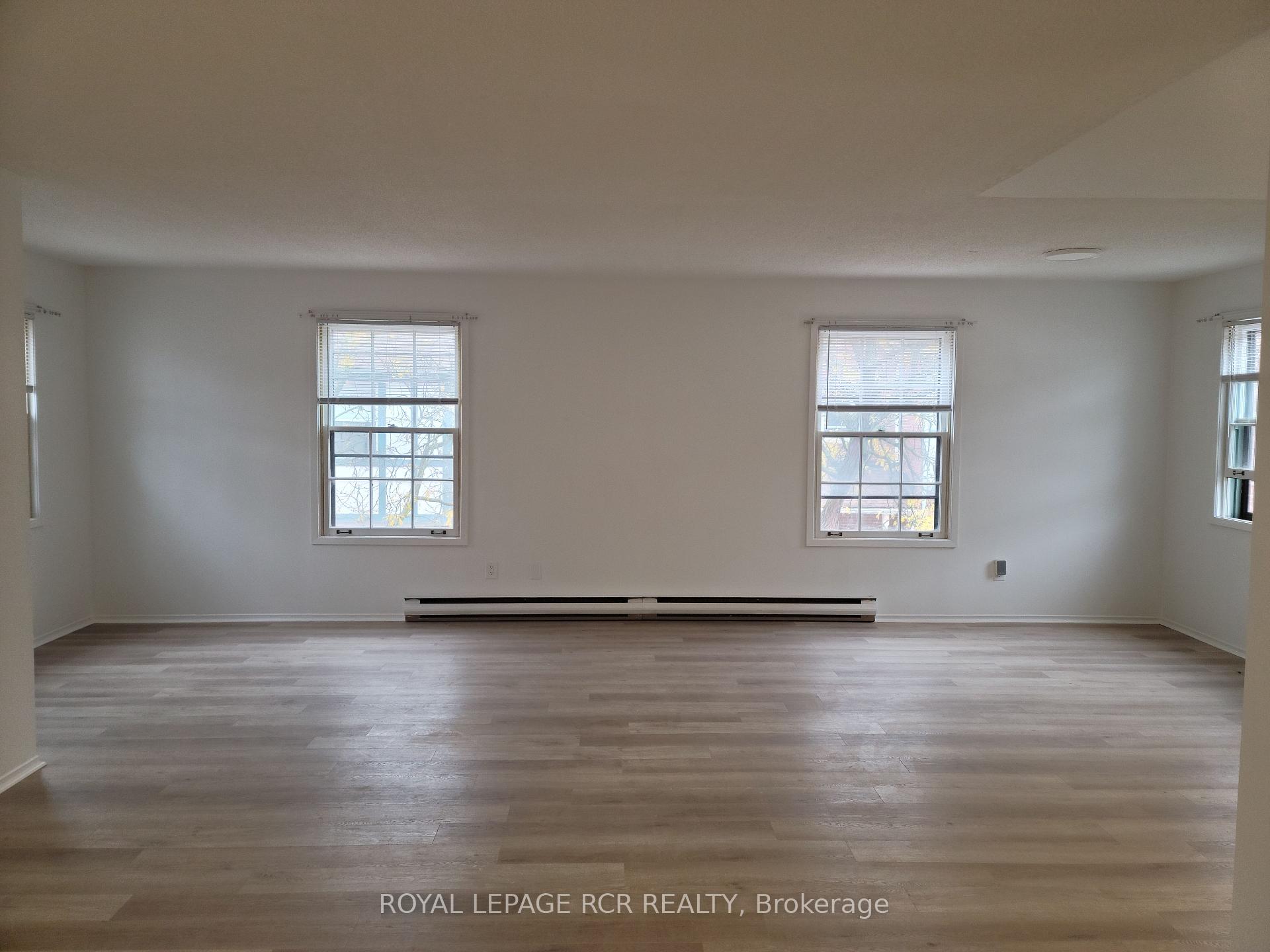 Photo 9 of Unit 224, 2 Orchard Heights, Aurora, Aurora Village — HOMEH