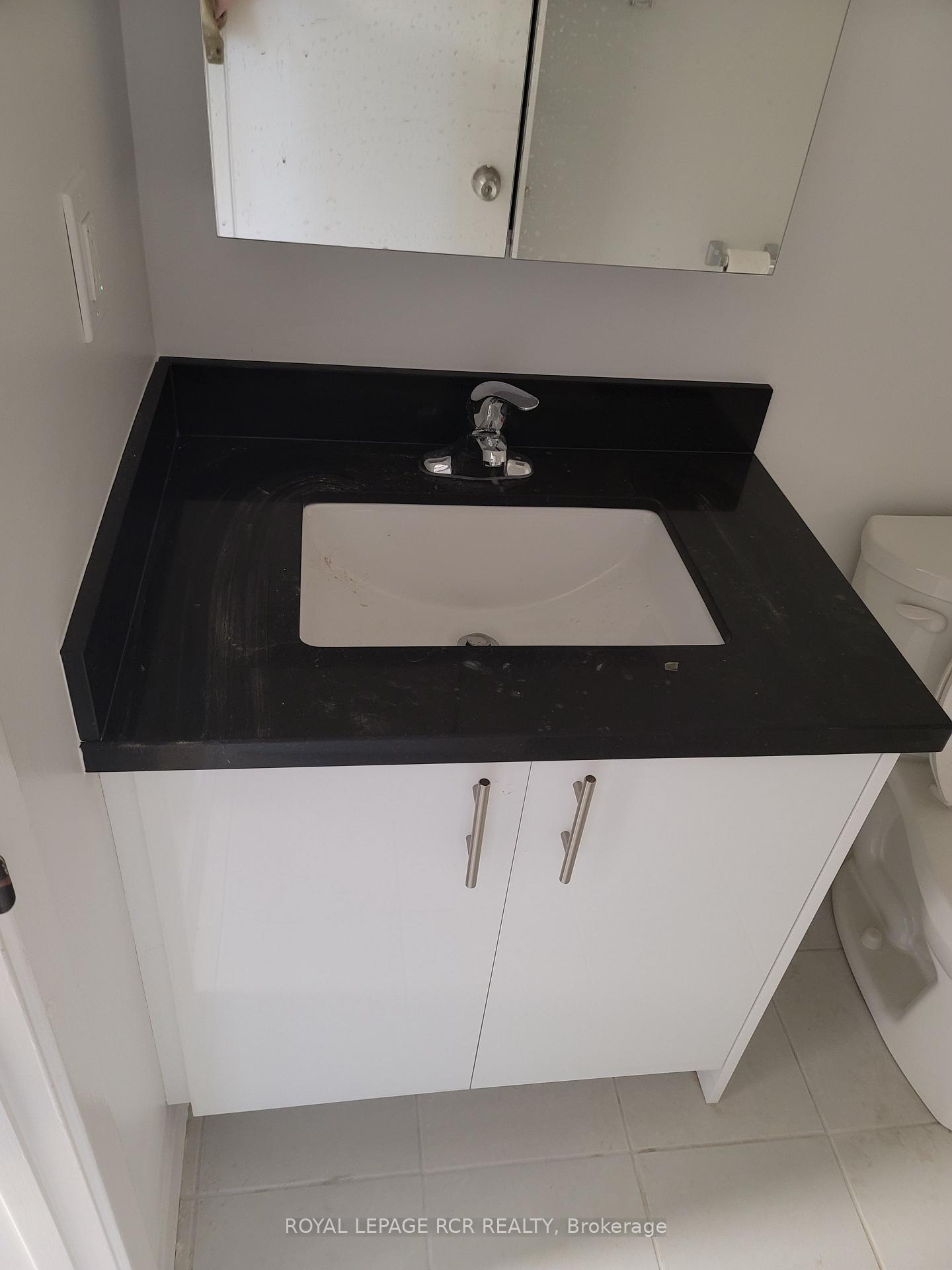 Photo 8 of Unit 224, 2 Orchard Heights, Aurora, Aurora Village — HOMEH