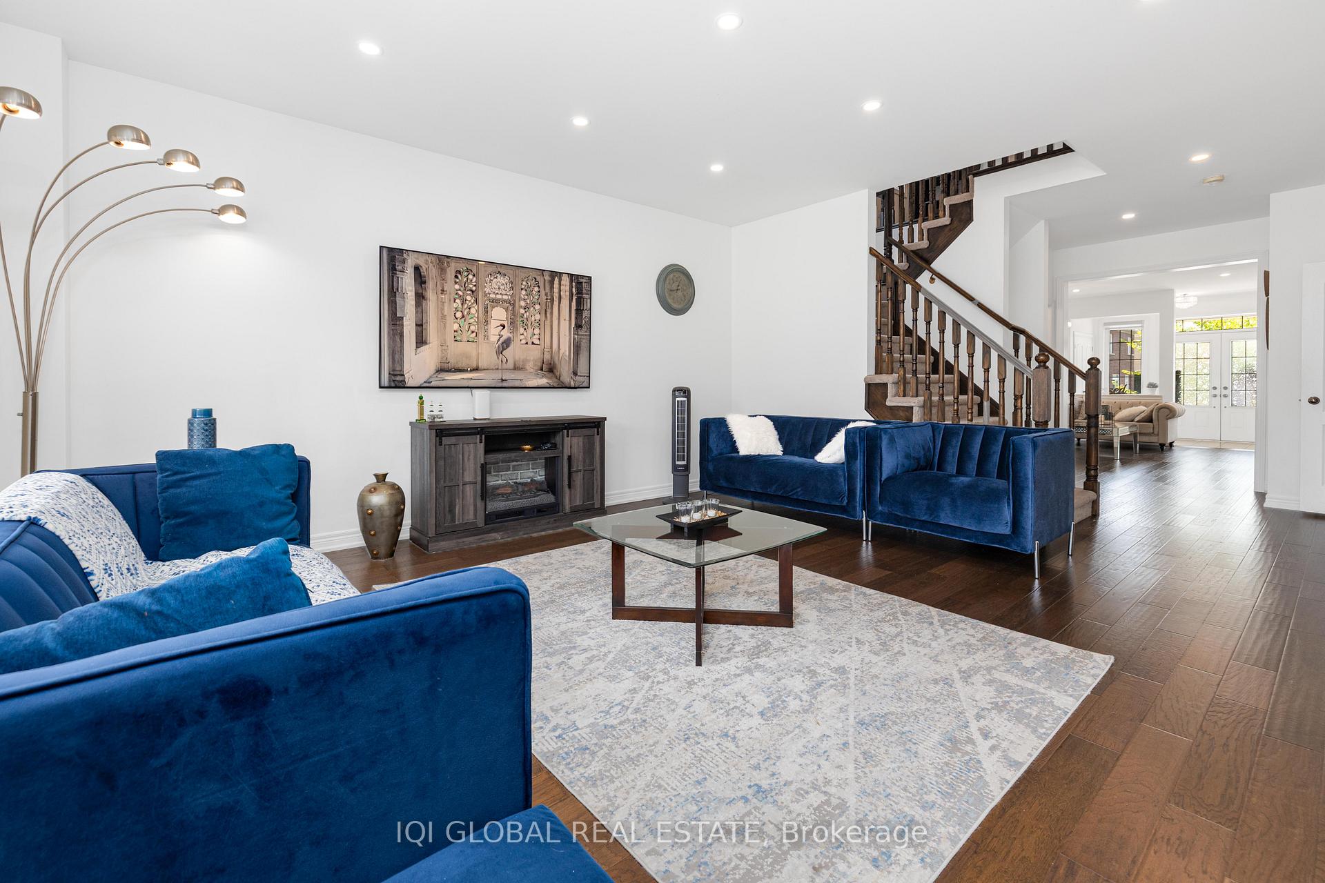 Photo 26 of 191 Bruce Cameron Drive, Clarington, Bowmanville — HOMEH